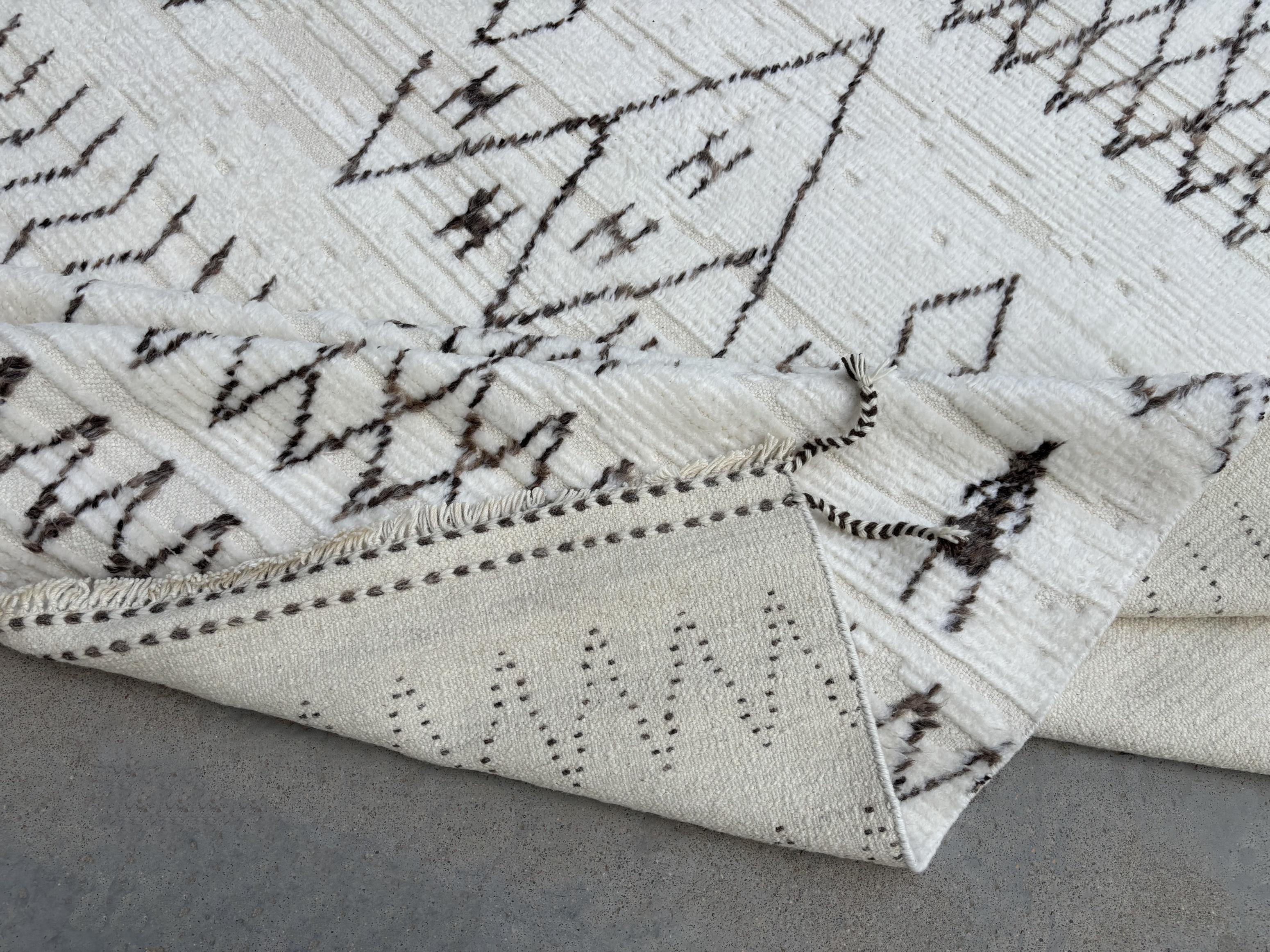 9x12 Ft Tapis de style marocain fait à la main. Laine entièrement naturelle. Tapis Beni Ourain moderne Neuf - En vente à Spring Valley, NY
