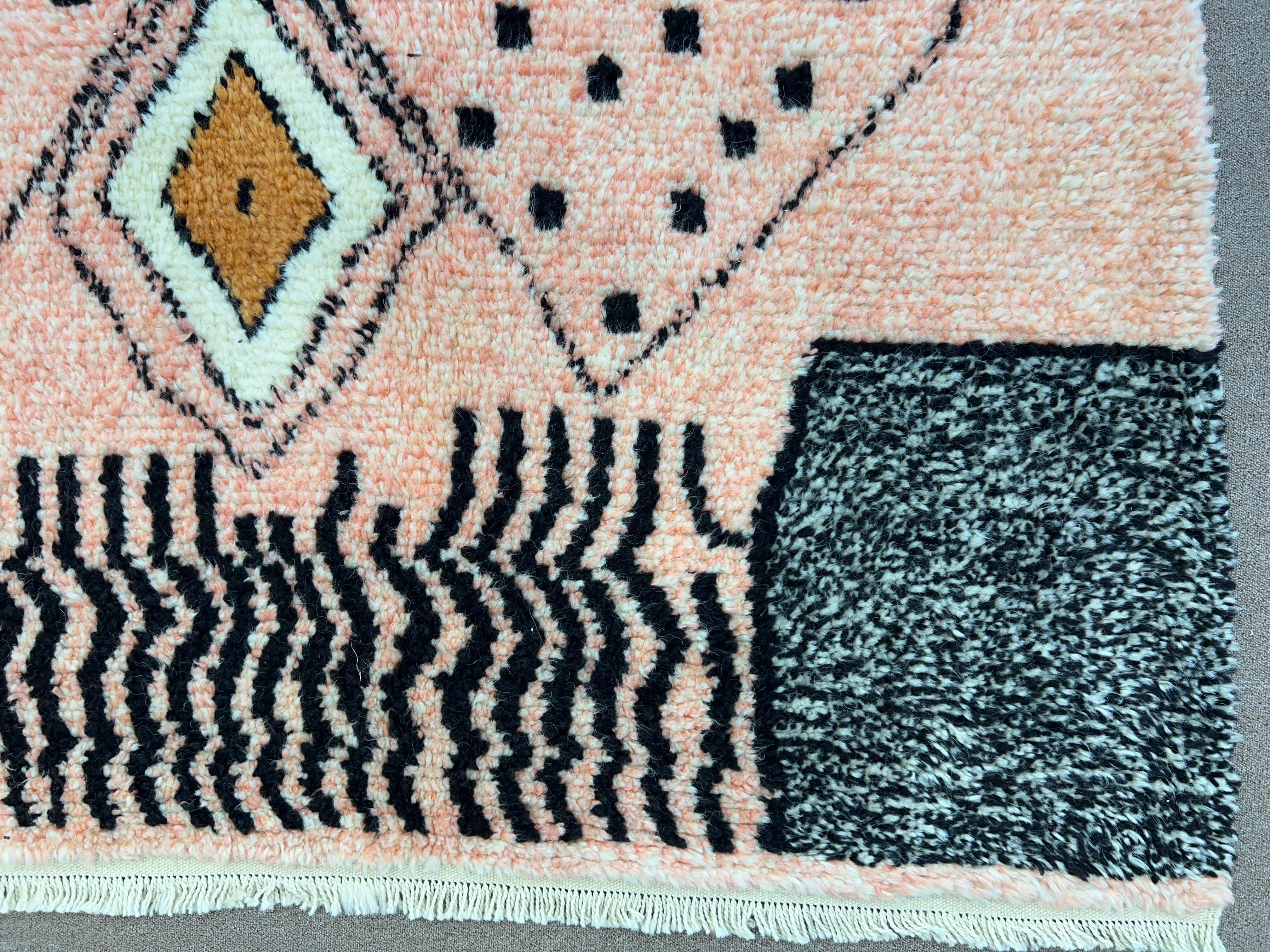 9x12 Ft Modern Colorful Moroccan Berber Beni Ourain design Tulu Rug. 100% Wool For Sale 3