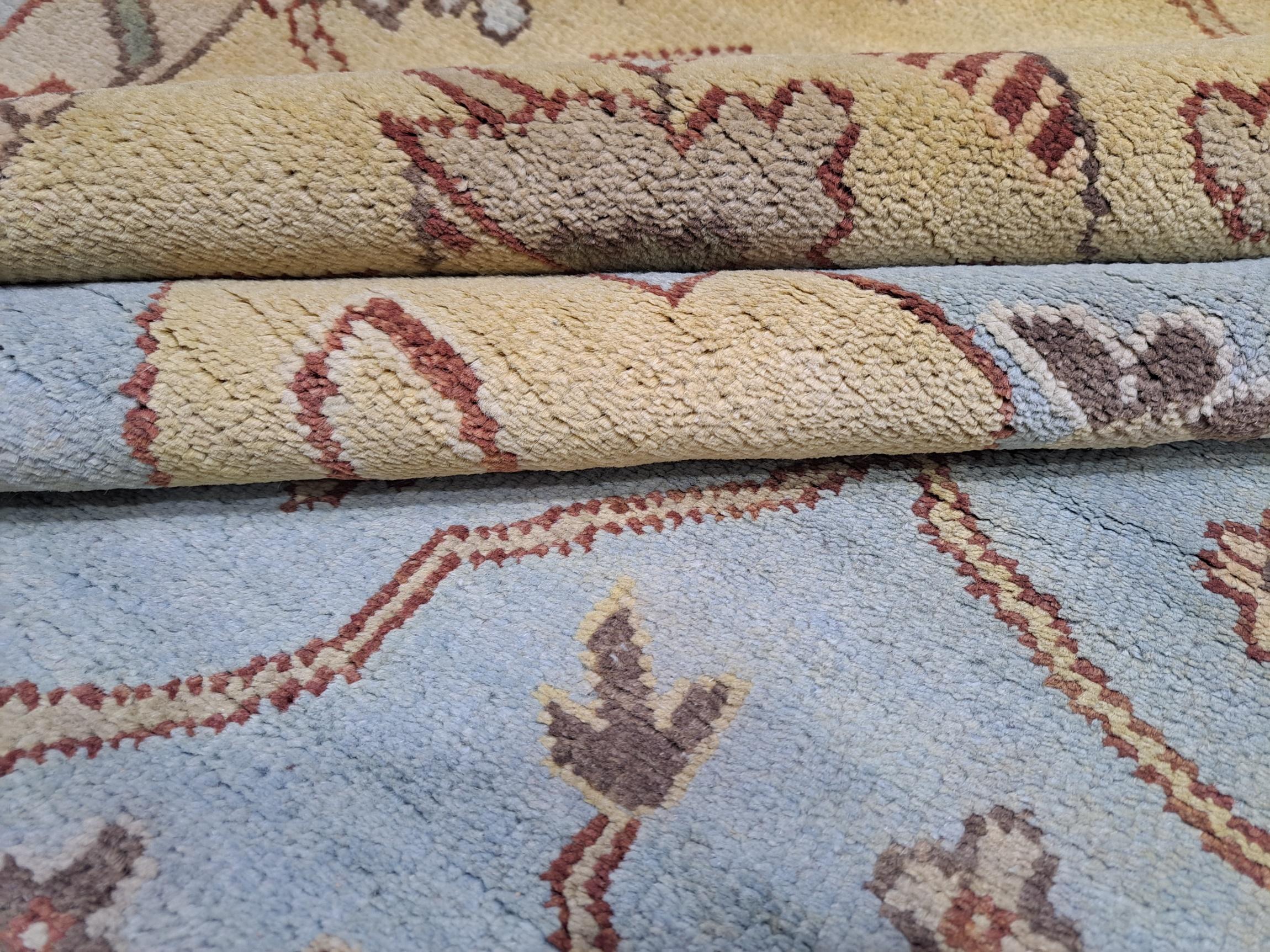 Tappeto in stile Oushak 9x12 Ft New annodato a mano. Tappeto 100% lana. Opzioni personalizzate Avl. in vendita 2