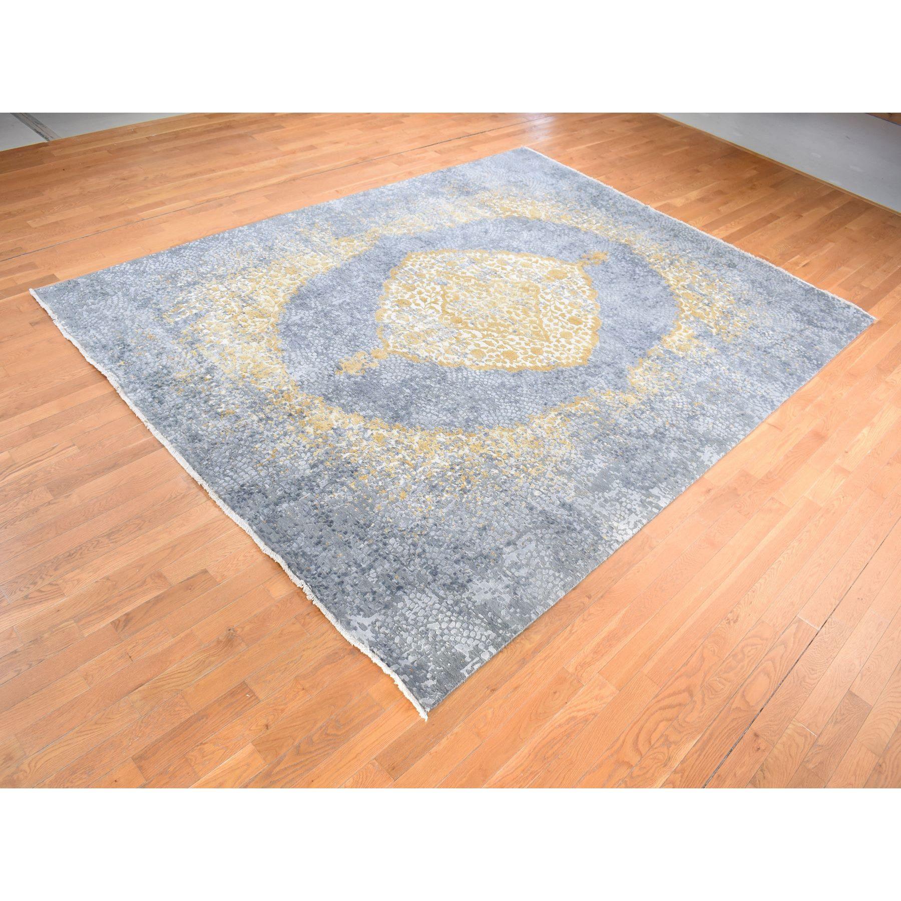 9'x12' Gris y Oro, Diseño Persa, Lana y Seda Pura Anudadas a Mano, Alfombra Anudado a mano en venta