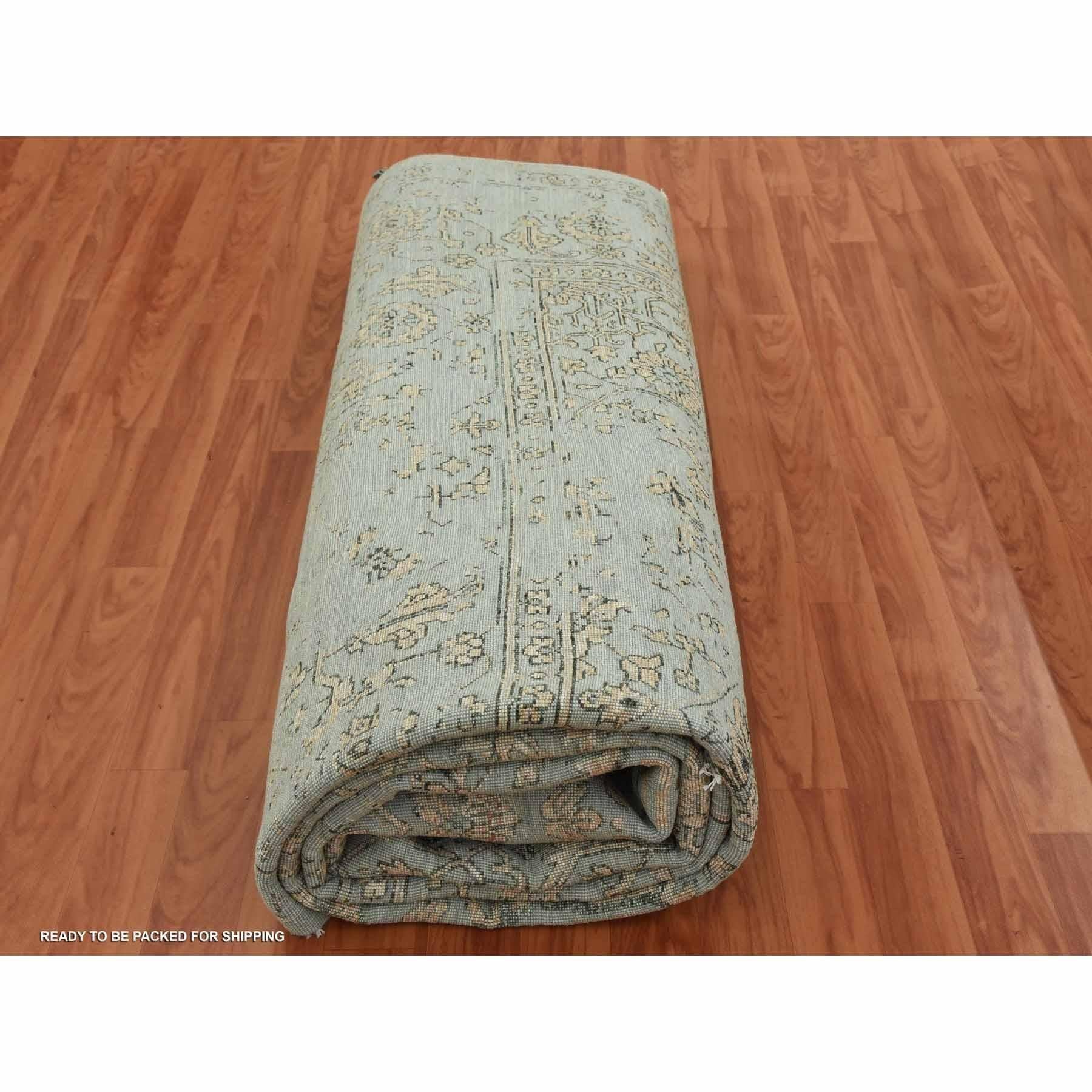 Handgeknüpfter Teppich in Grau, Erased Persian Serapi-Design, Wolle und Seide, 9'x12' Grau im Angebot 5