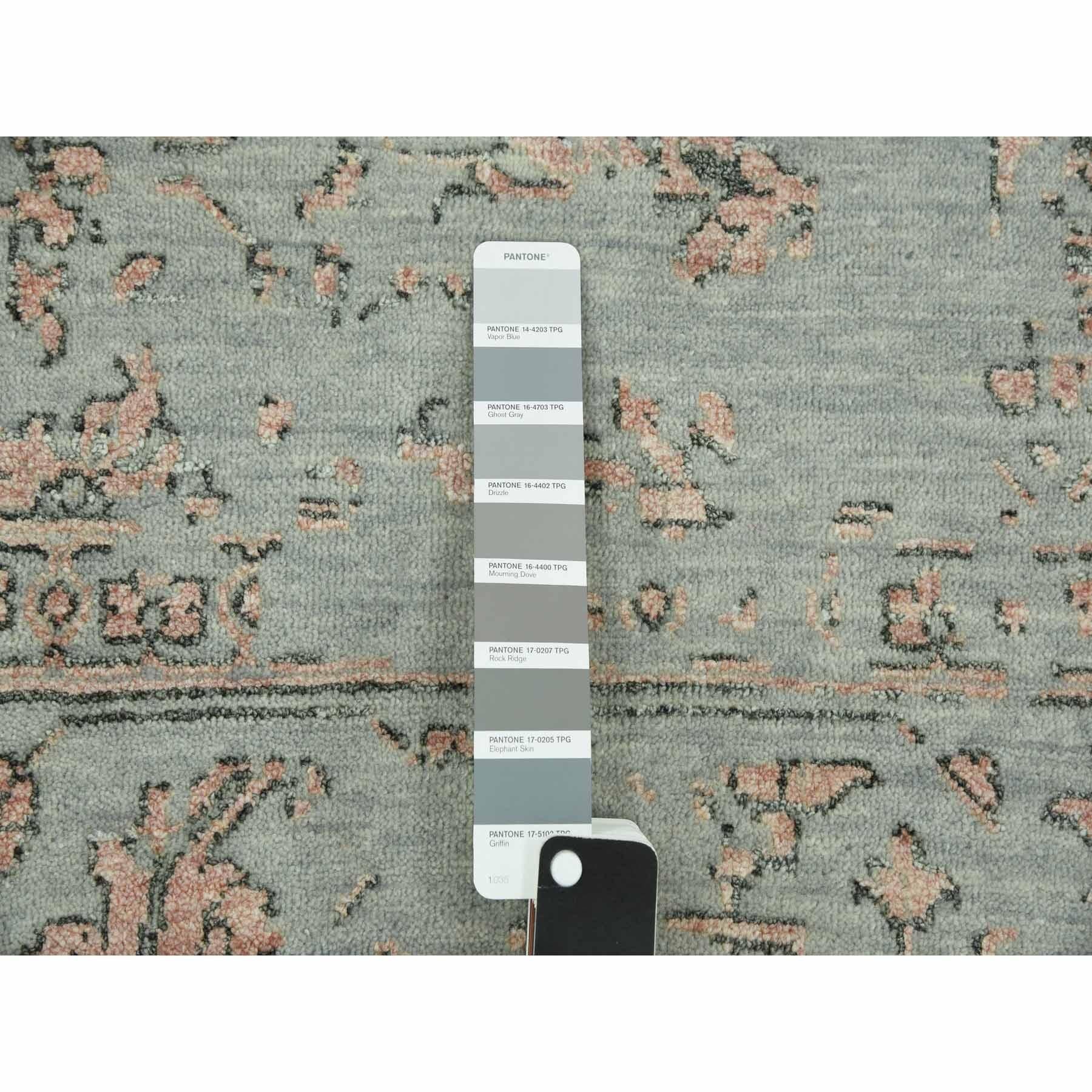 Handgeknüpfter Teppich in Grau, Erased Persian Serapi-Design, Wolle und Seide, 9'x12' Grau im Angebot 3