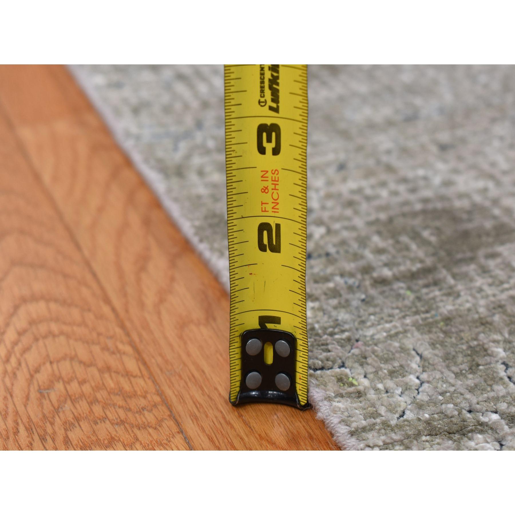 9'x12' Gray Hand Knotted Small Box Design Silk with Textured Wool Rug For Sale 3