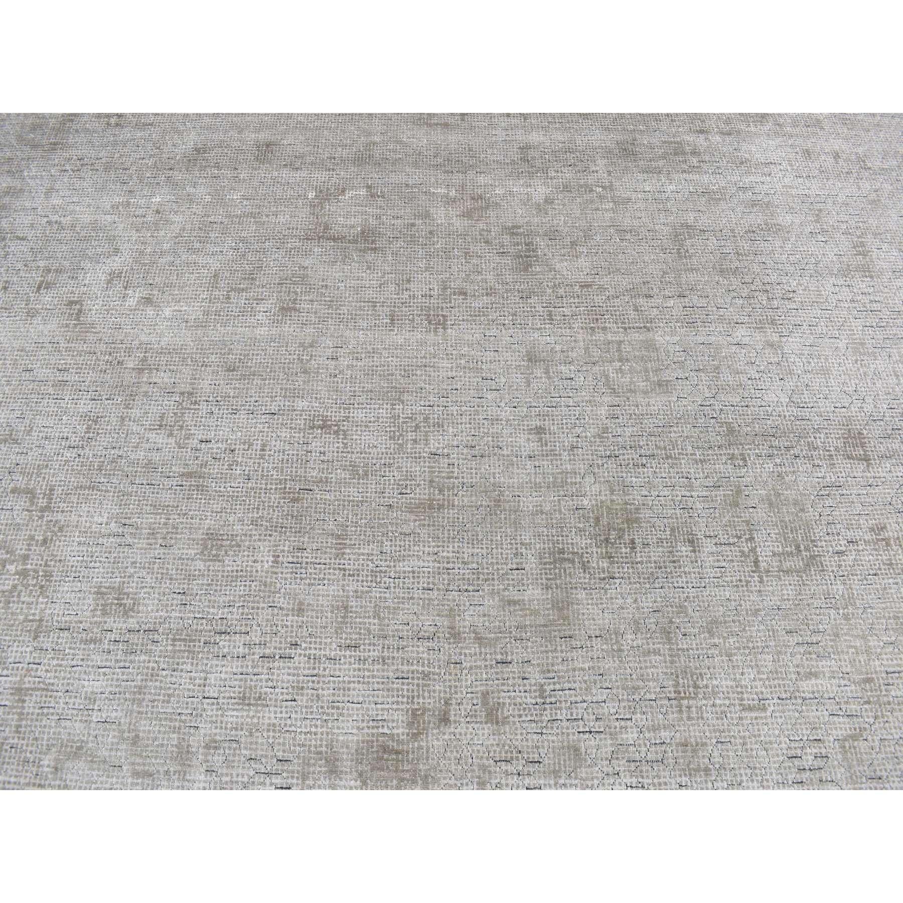9'x12' Gray Hand Knotted Small Box Design Silk with Textured Wool Rug For Sale 1