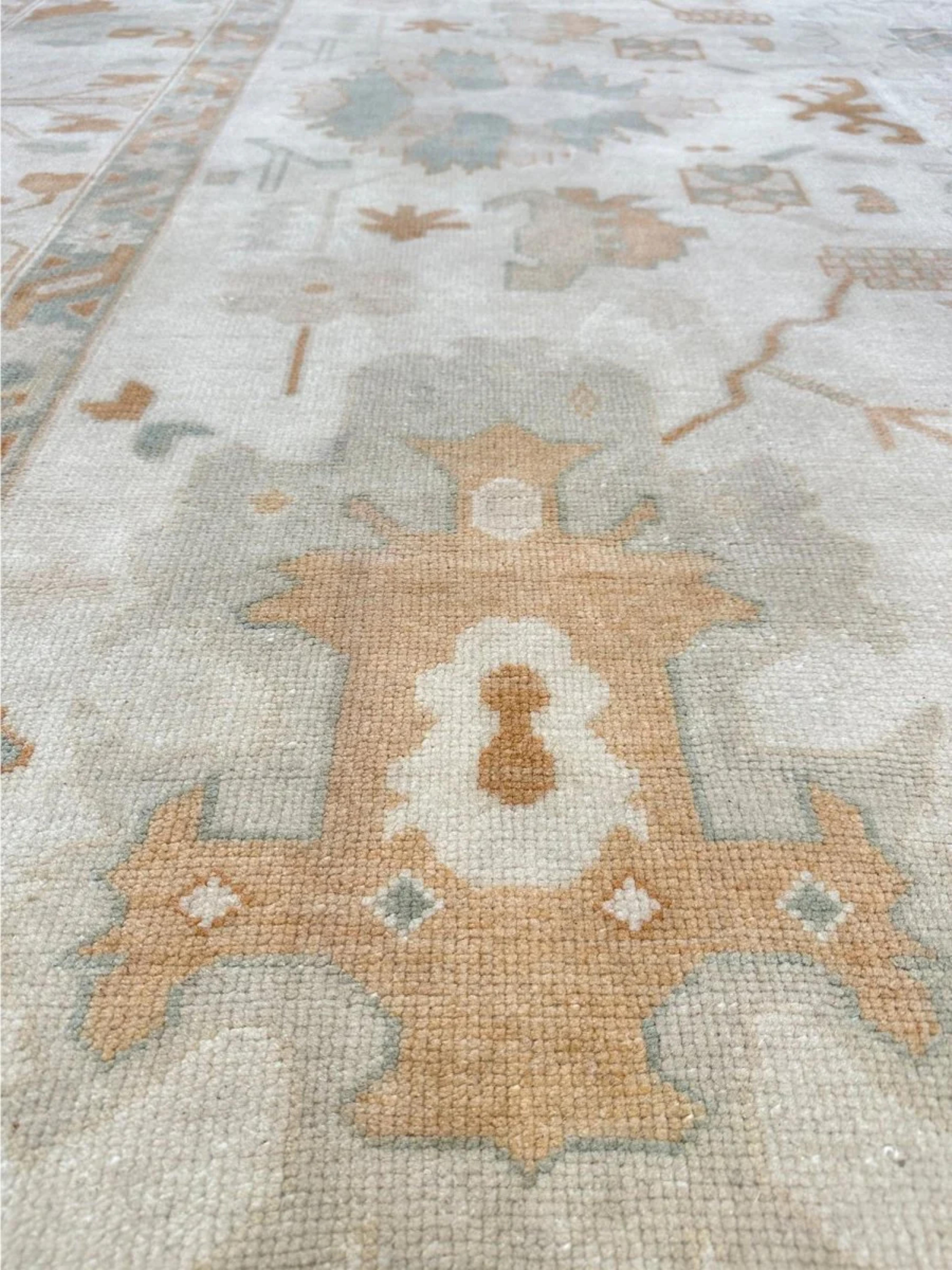 9x12 Handgeknüpfter türkischer Oushak-Teppich im Angebot 4