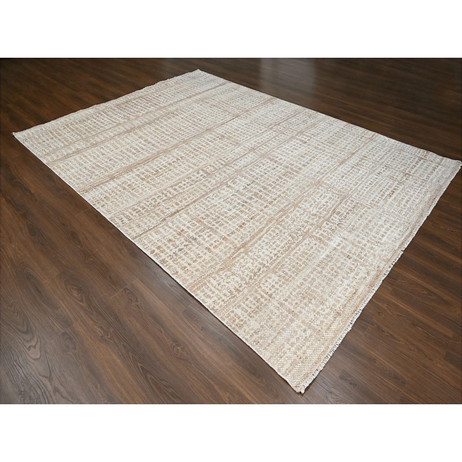 Modern 9'x12' Honey Brown Dot Design Cropped Thin Hand Knotted Wool Oriental Rug For Sale