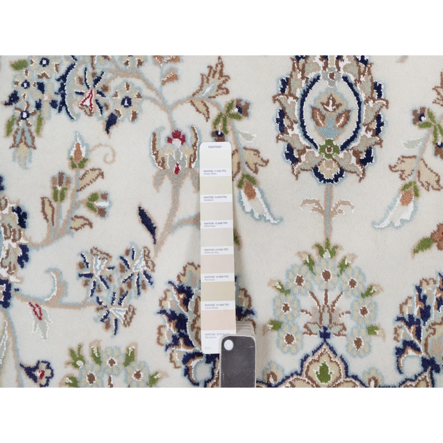 9'x12' Elfenbein 250 KPSI Wolle & Seide Nain Handgeknüpft Weicher Flor Orientteppich im Angebot 2