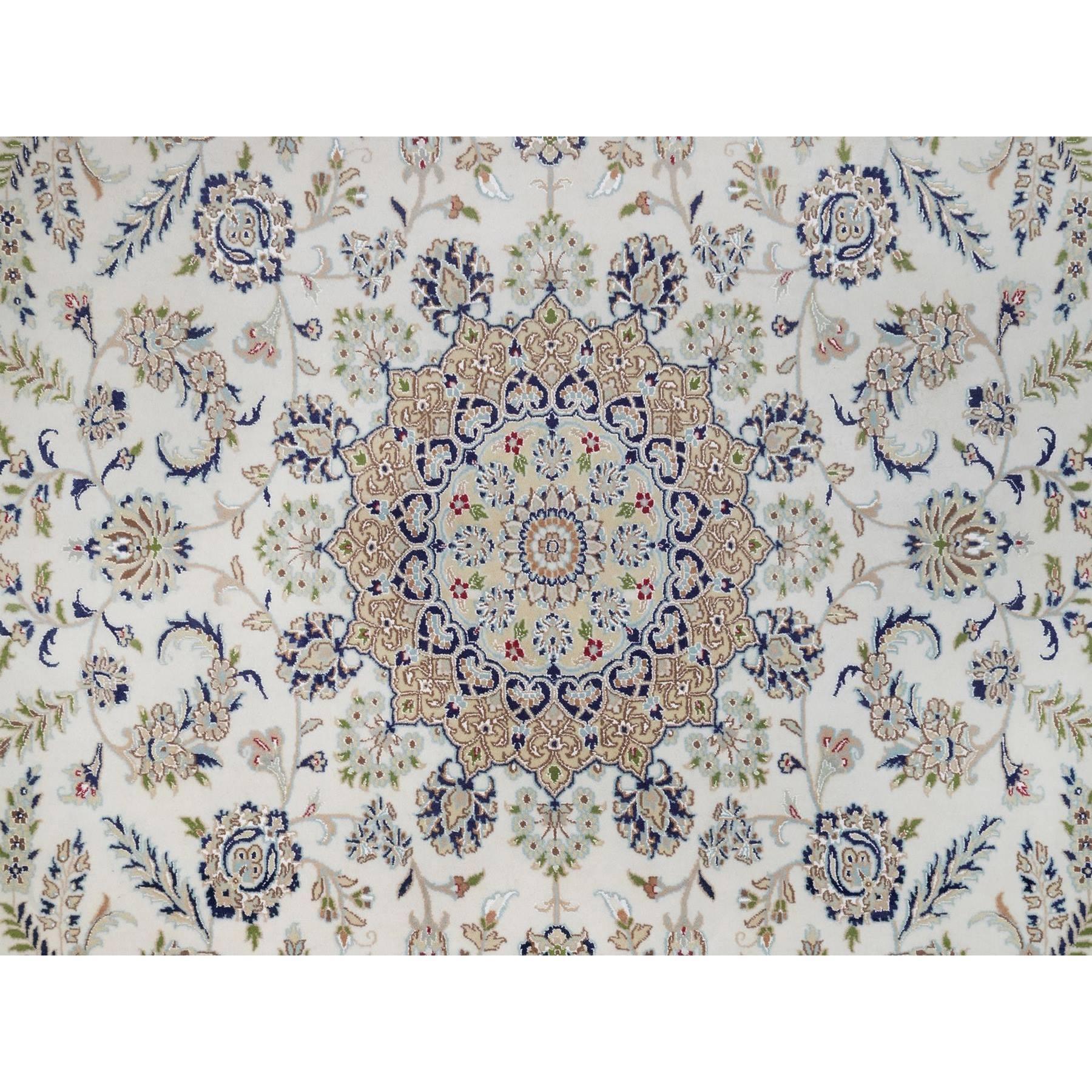 9'x12' Elfenbein 250 KPSI Wolle & Seide Nain Handgeknüpft Weicher Flor Orientteppich im Angebot 3