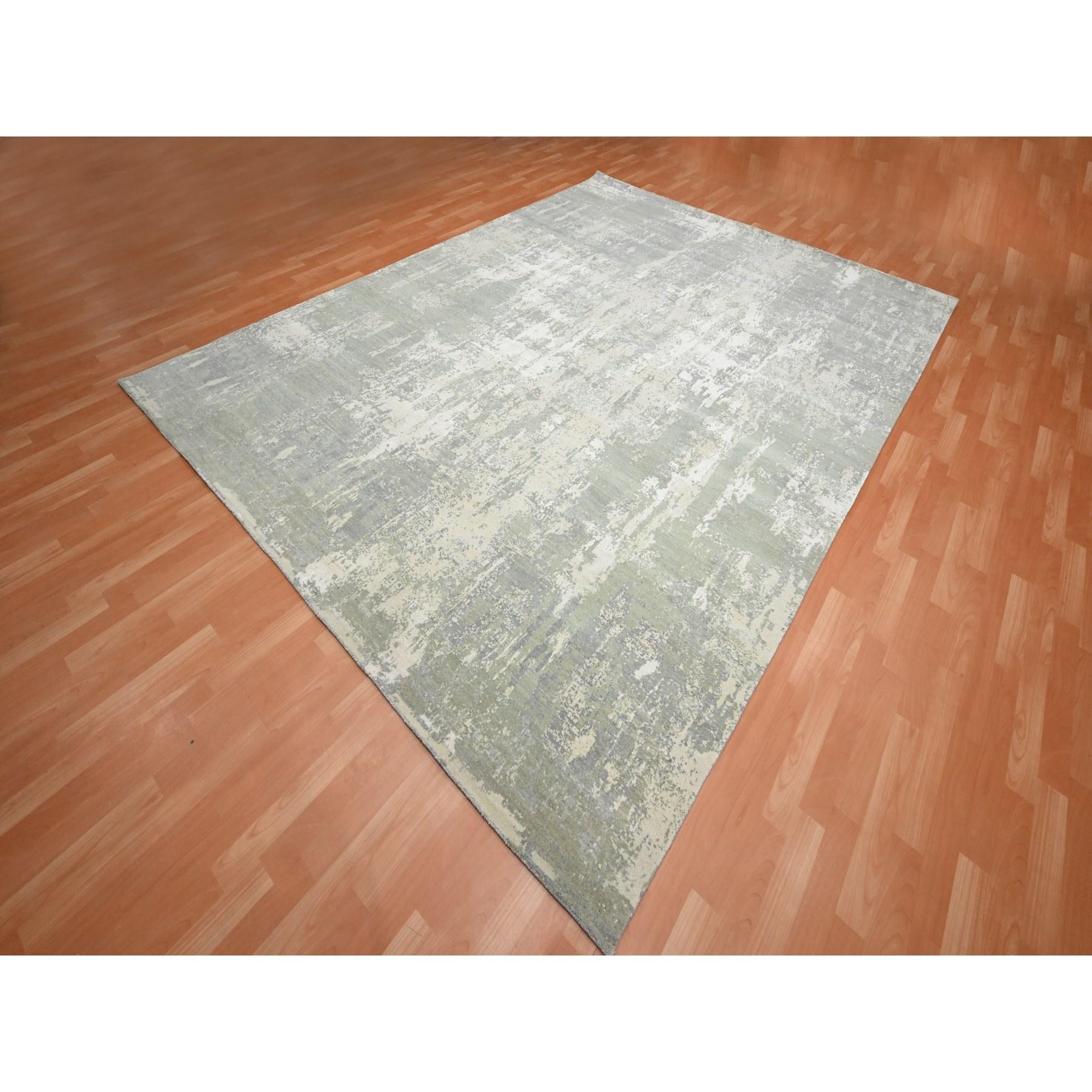 Moderno 9'x12' Misty Gray Tappeto moderno dal design astratto in lana e pura seta annodato a mano in vendita