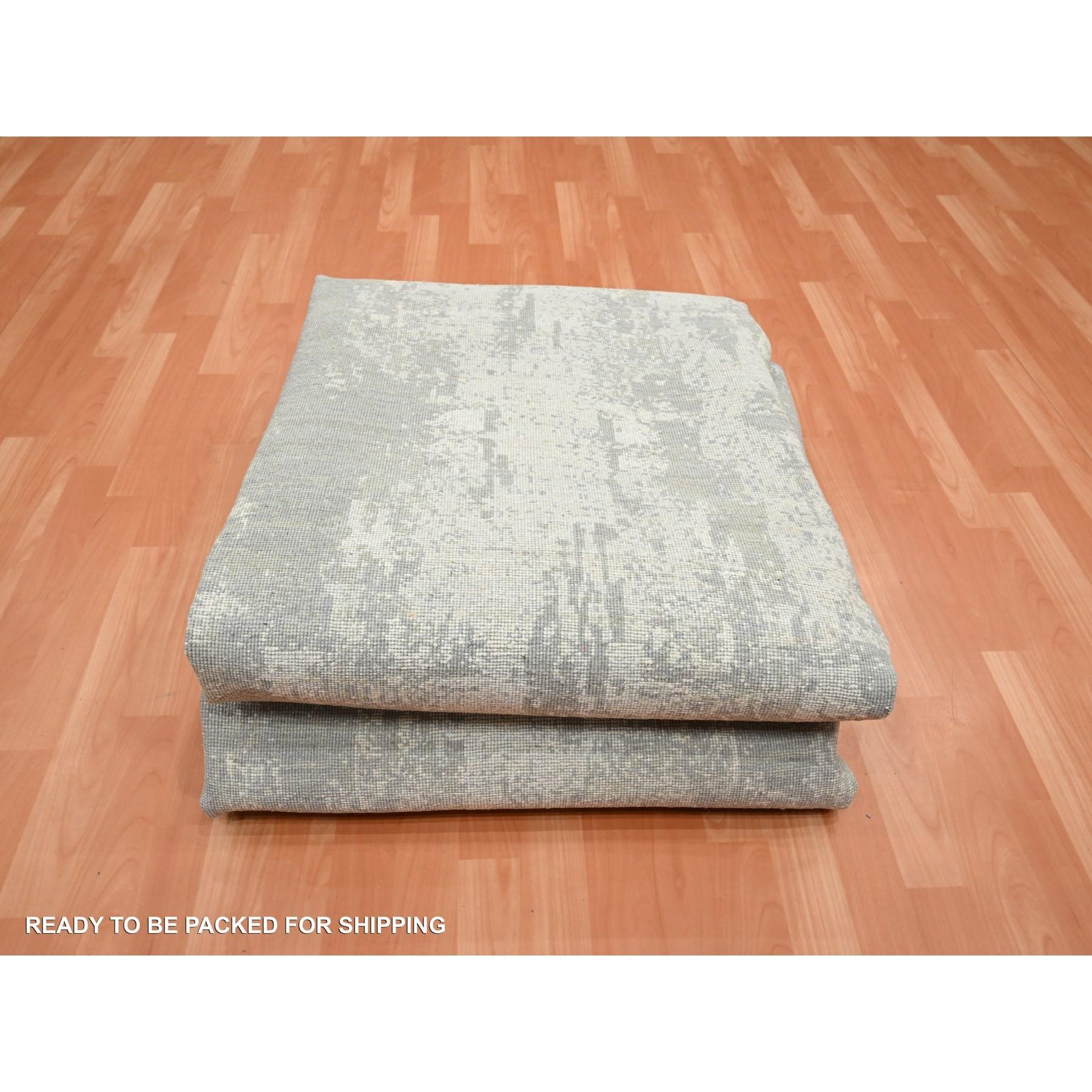 9'x12' Misty Gray Tappeto moderno dal design astratto in lana e pura seta annodato a mano in vendita 1