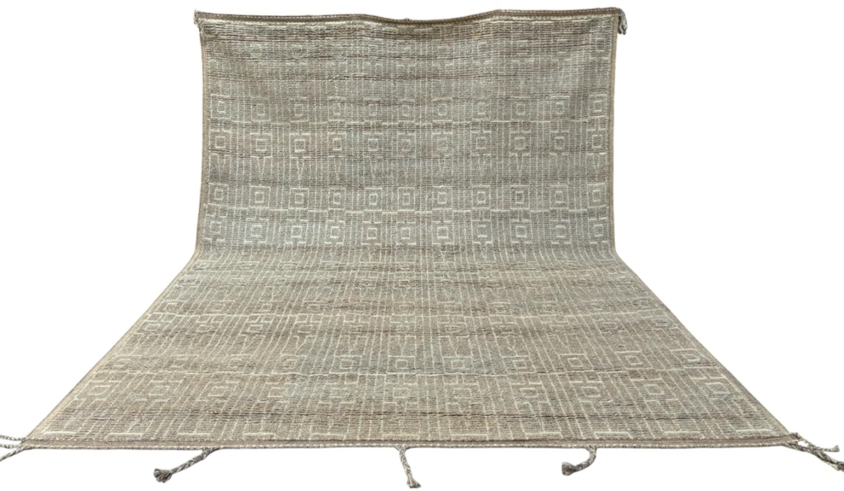 Alfombra hecha a mano de diseño marroquí de 9'x12'. 100% lana natural. Opciones personalizadas disponibles Turco en venta