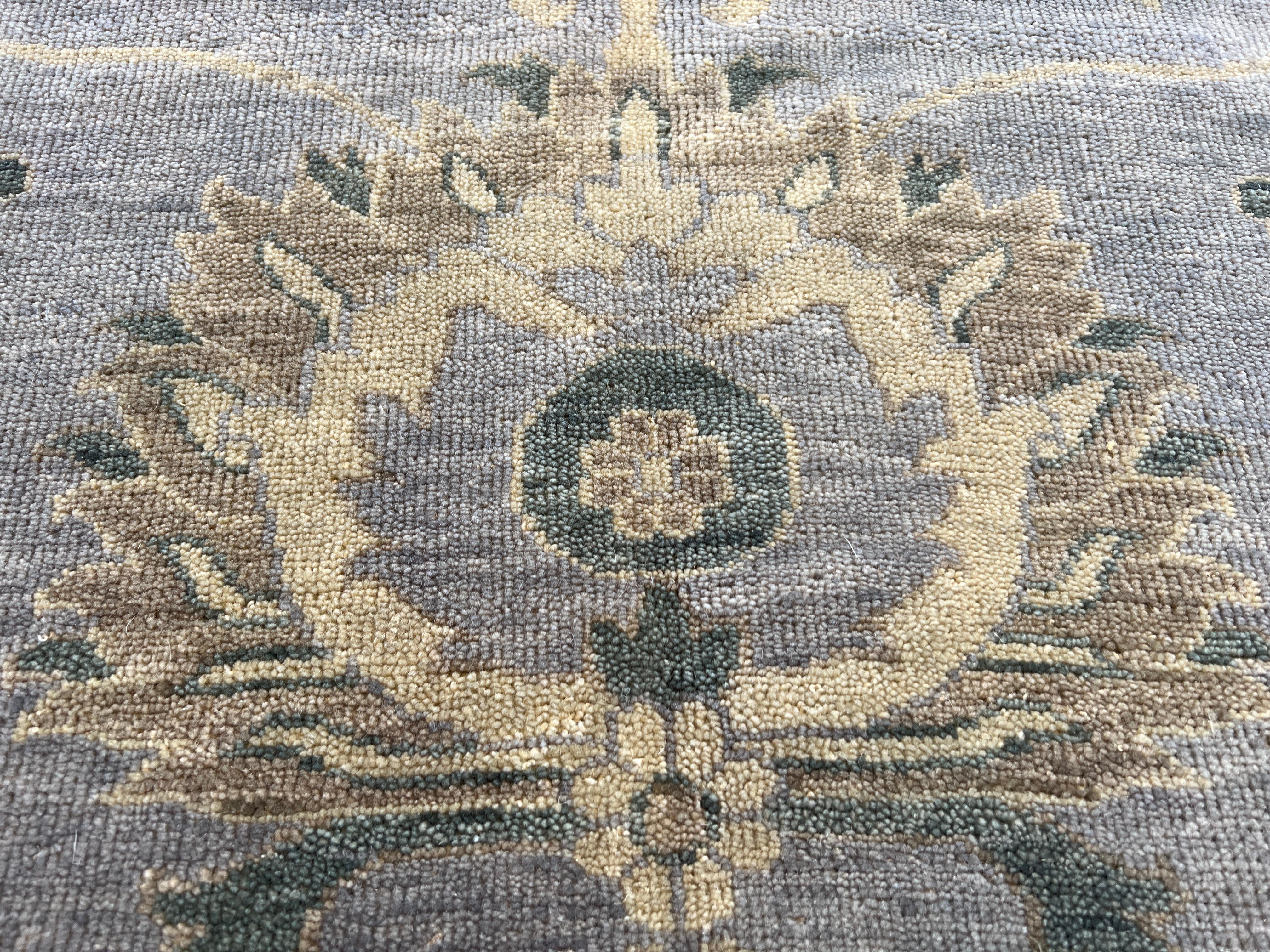 9'x12' Oushak Grays and Blues Floral Design Rug In New Condition For Sale In Los Angeles, CA