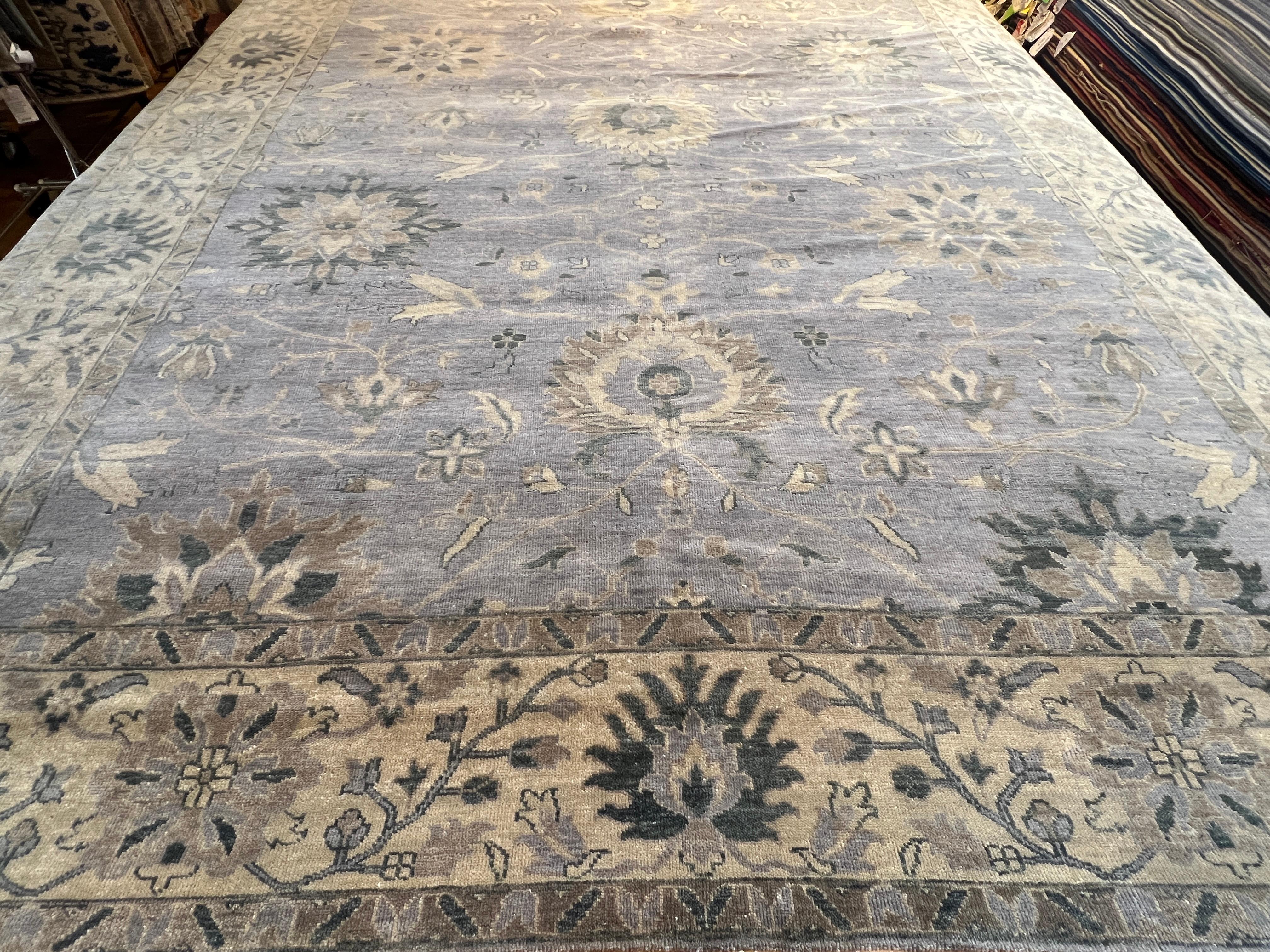 Contemporary 9'x12' Oushak Grays and Blues Floral Design Rug For Sale