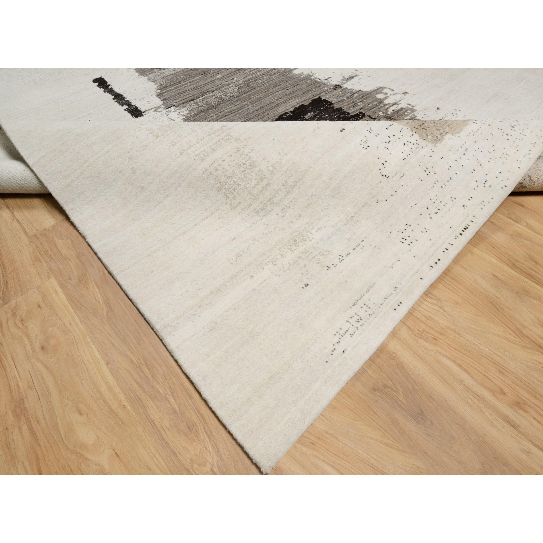 Alfombra Lori Buft Gabbeh 100% Lana Anudada a Mano, 9'x12' Blanco Pergamino, Moderna en Nuevo estado para la venta en Carlstadt, NJ