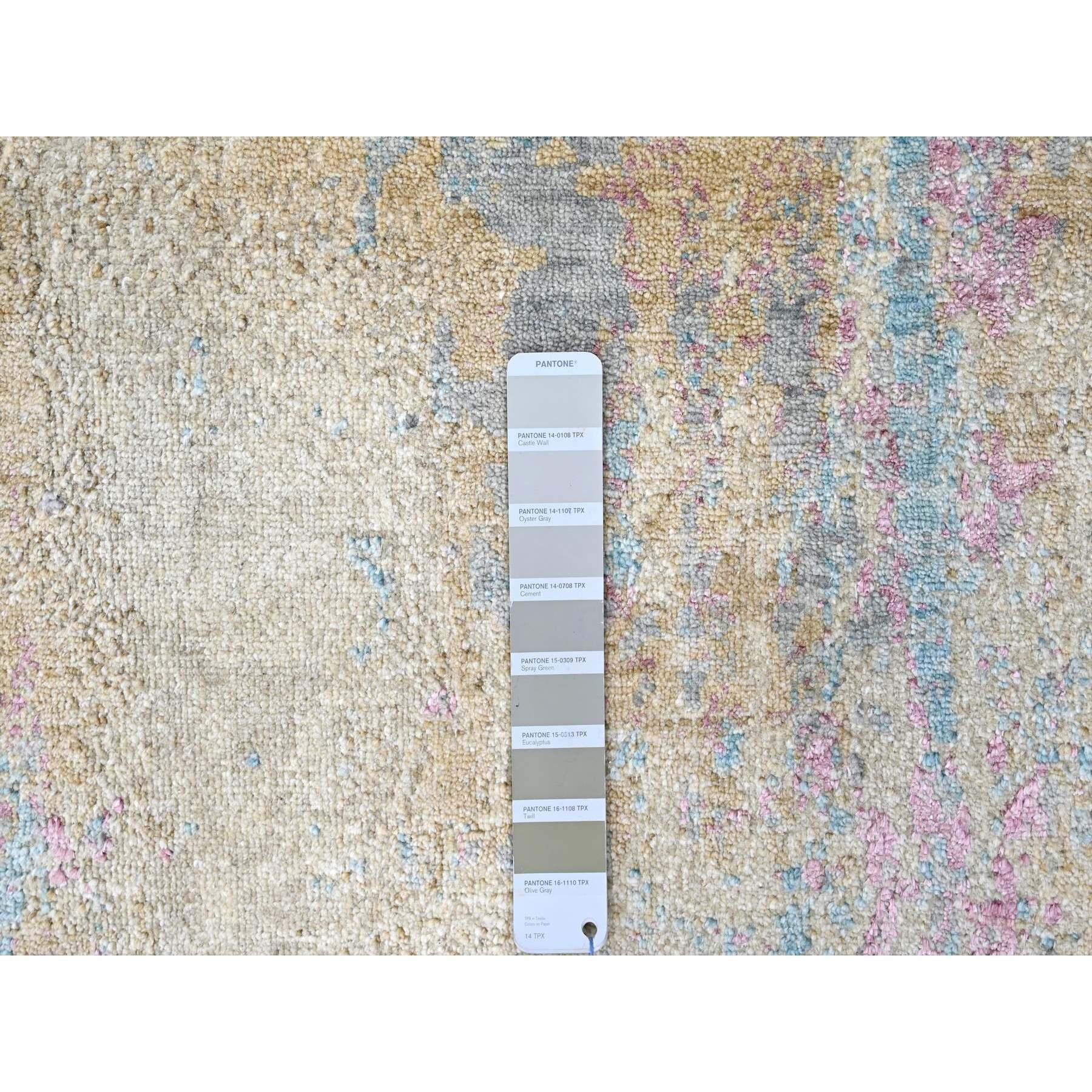 XXIe siècle et contemporain Tapis en laine et soie nouée à la main 9'x12' Jaune pastel et bleu Design/One en vente