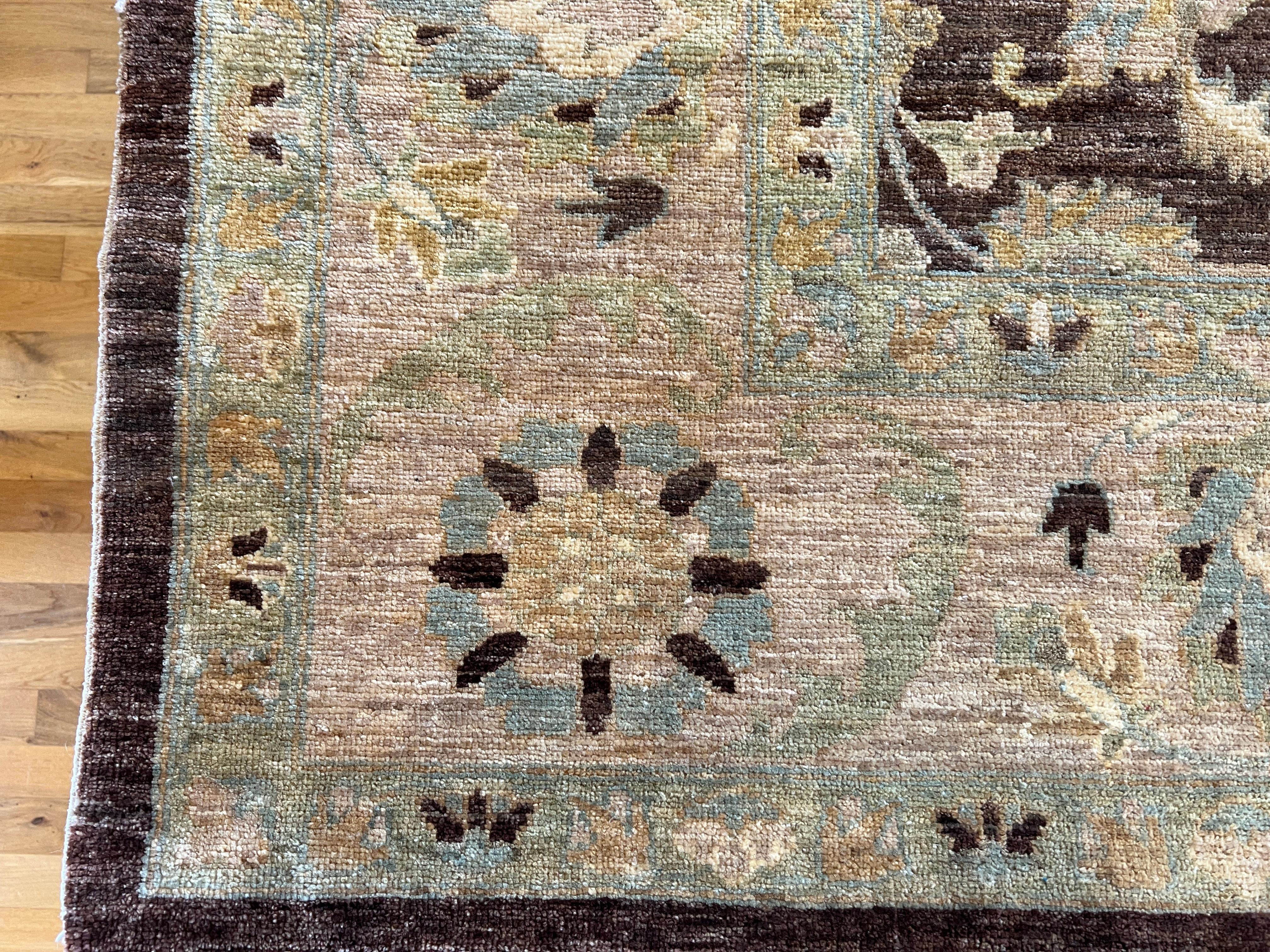 Tappeto floreale marrone Eleg dal design persiano 9'x12' in vendita 1
