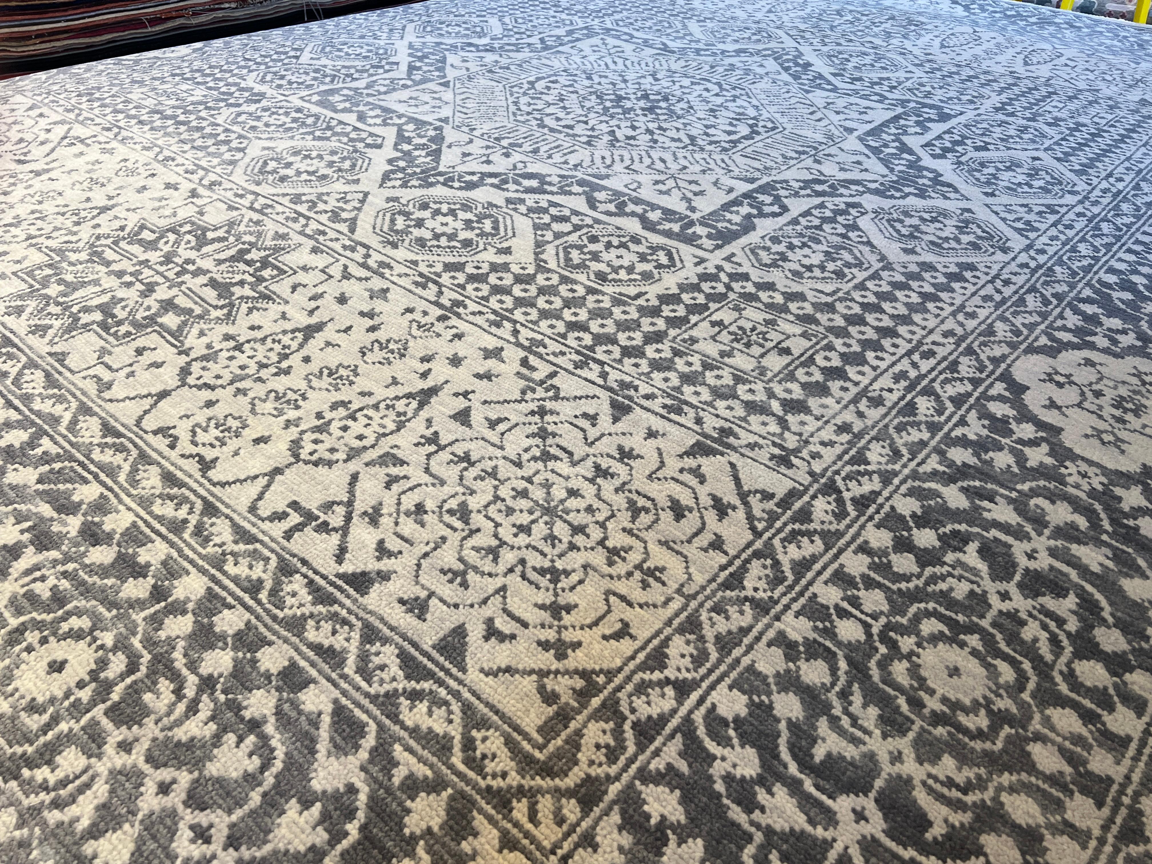 9'x12' Grauer geblümter Teppich im persischen Design (Indisch) im Angebot