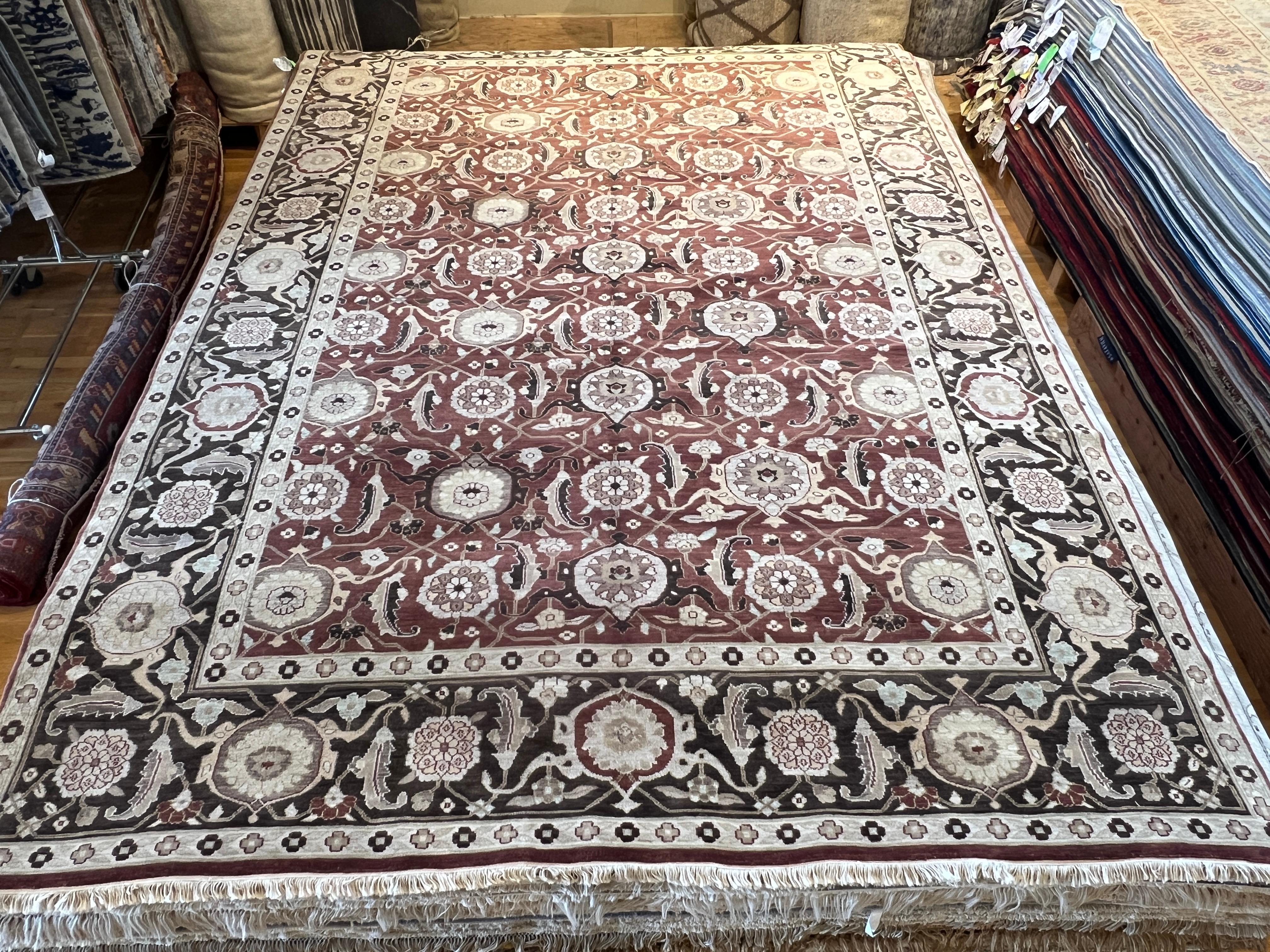Tappeto floreale 9'x12' dal design persiano rosso e marrone in vendita 4