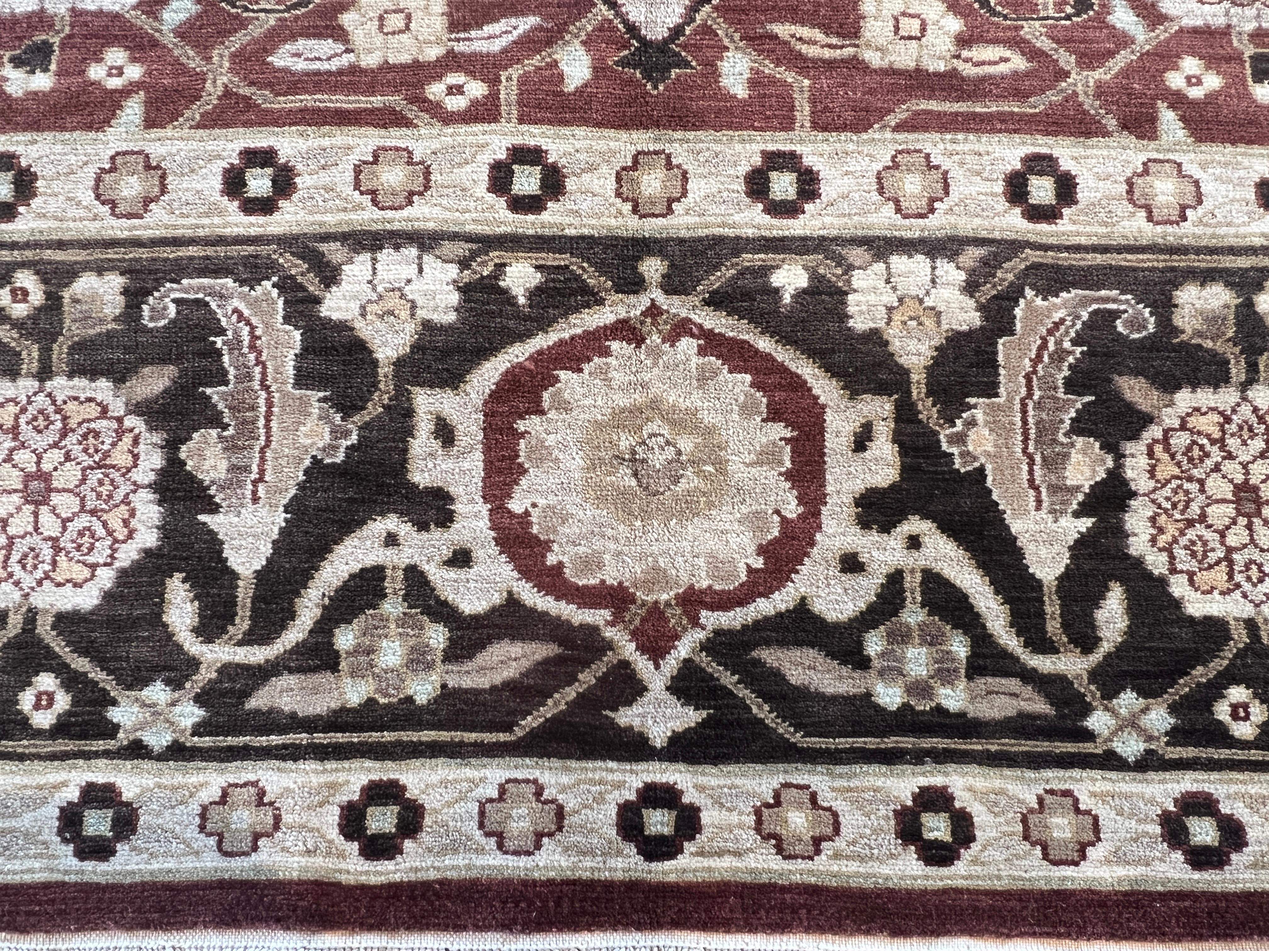 Indiano Tappeto floreale 9'x12' dal design persiano rosso e marrone in vendita