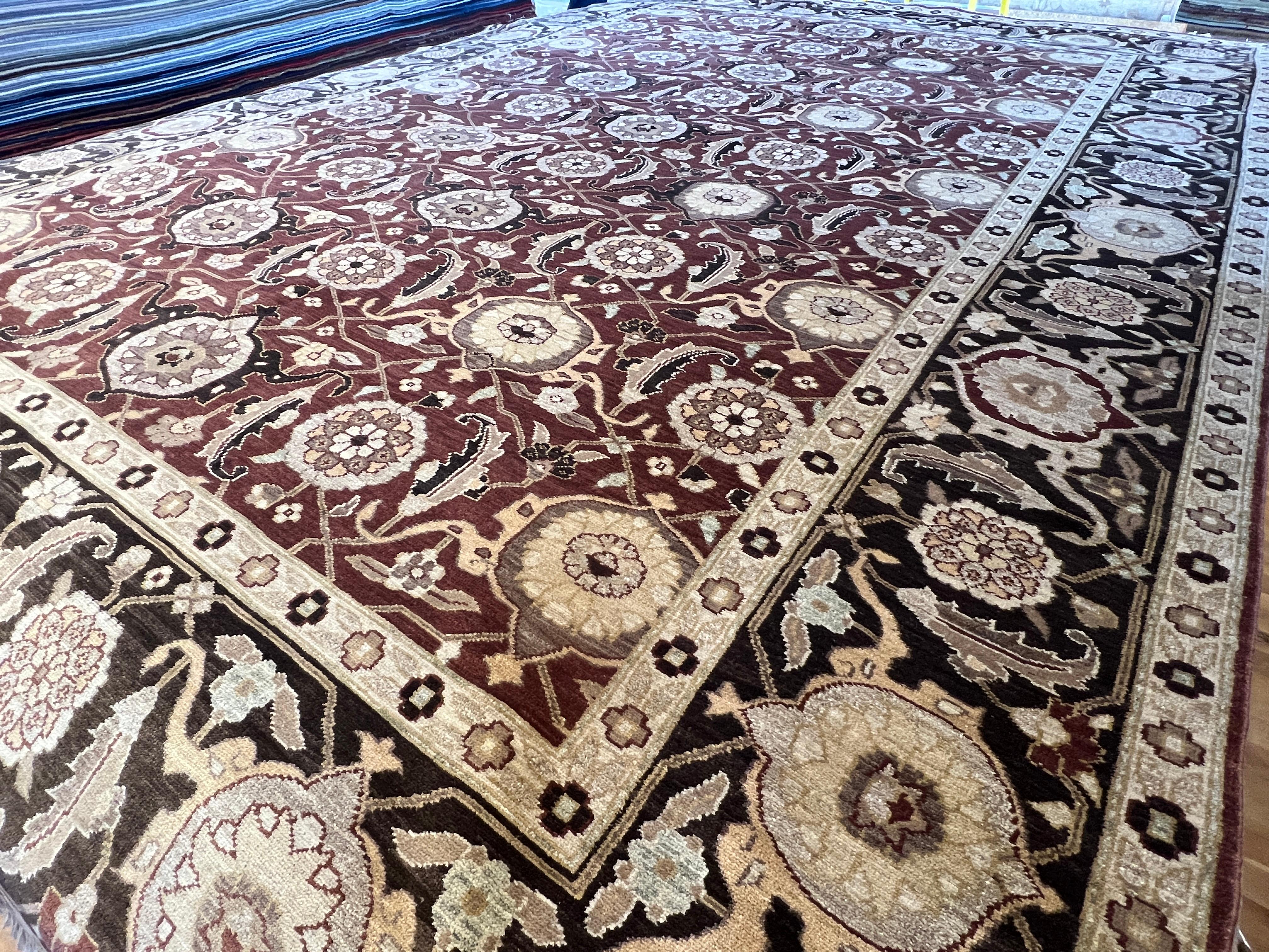 Tappeto floreale 9'x12' dal design persiano rosso e marrone in vendita 1