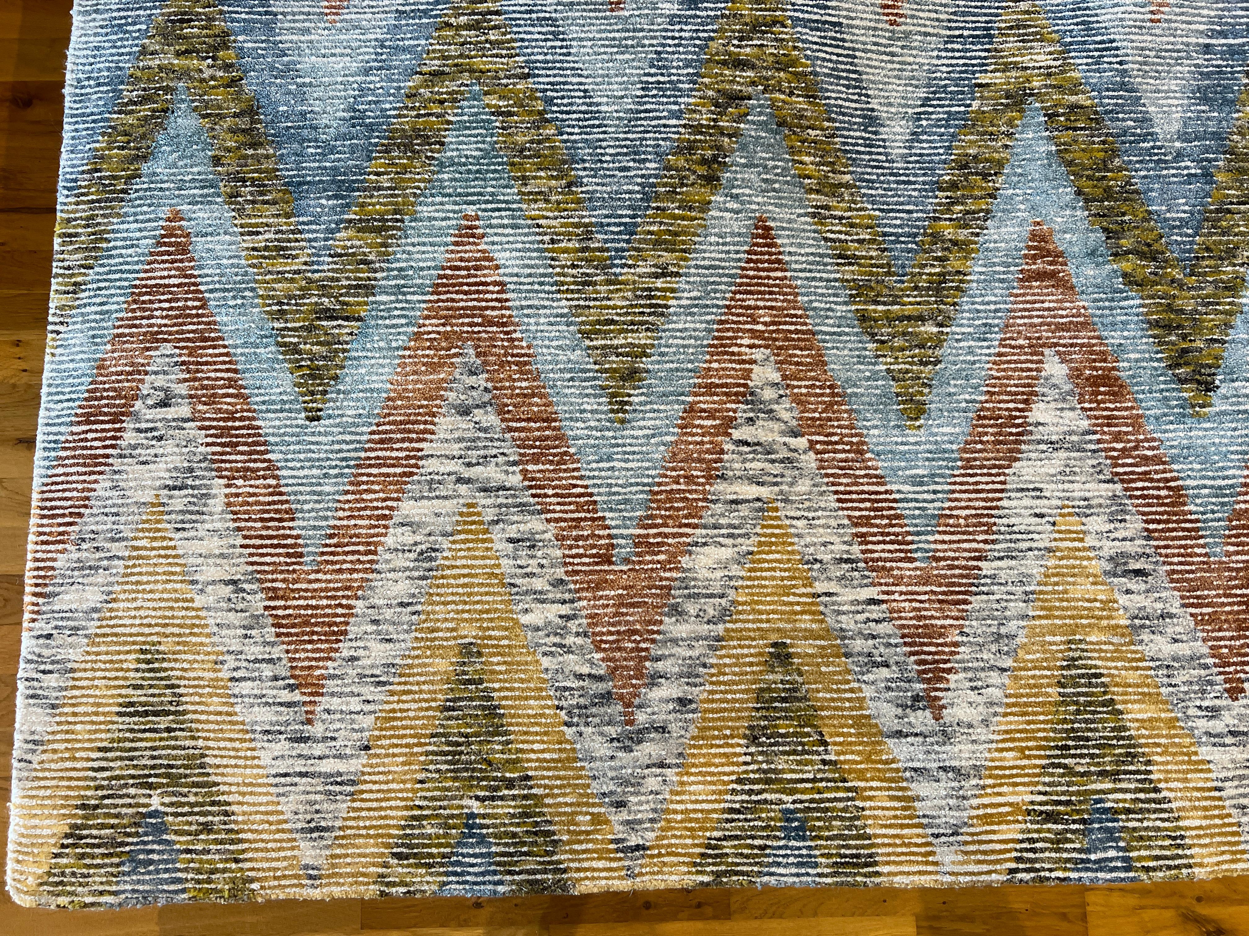 9'x12' Regenbogen Chevron-Teppich im Angebot 5