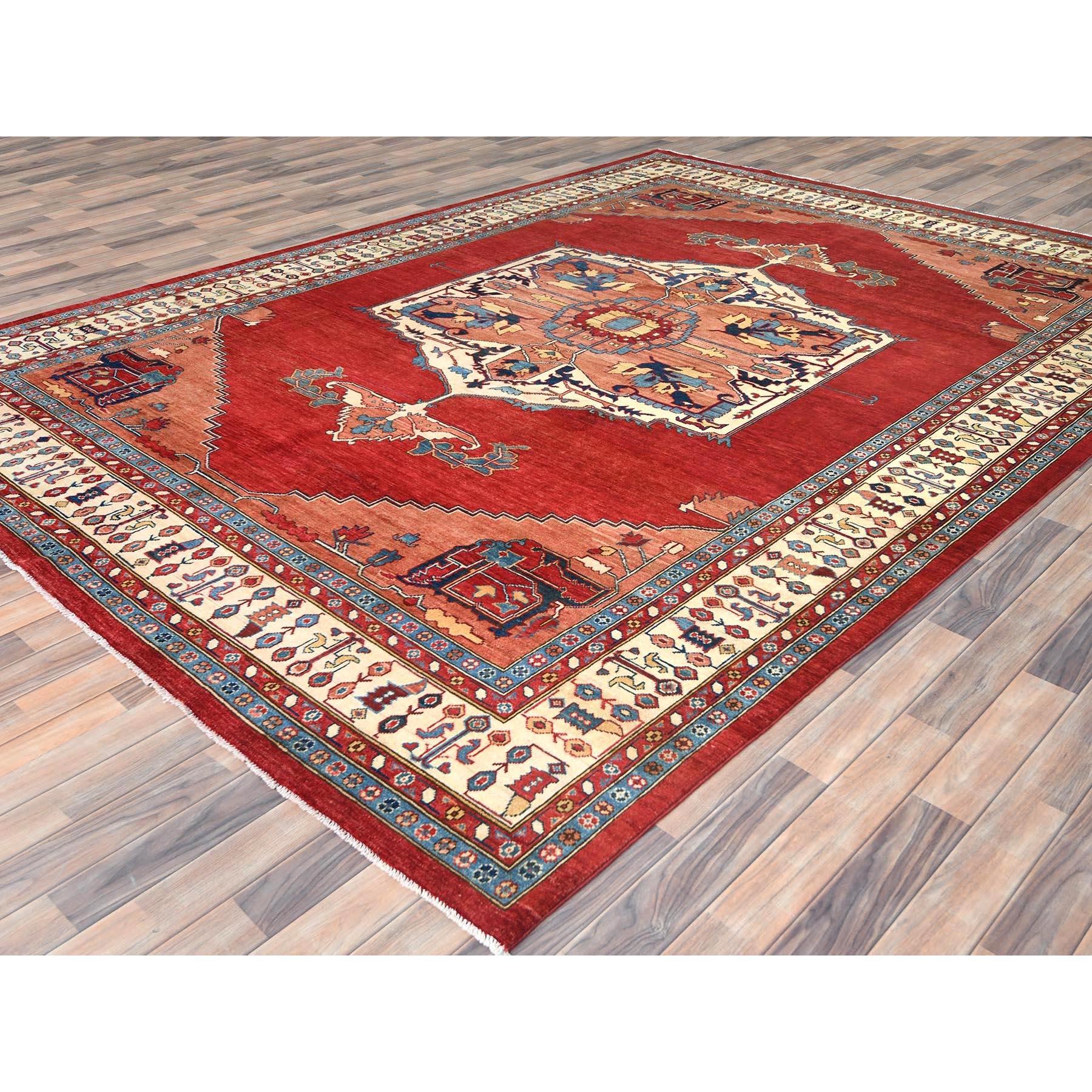 Alfombra afgana roja Peshawar de 9'x12' con diseño de campo abierto Lana natural anudada a mano Afgano en venta