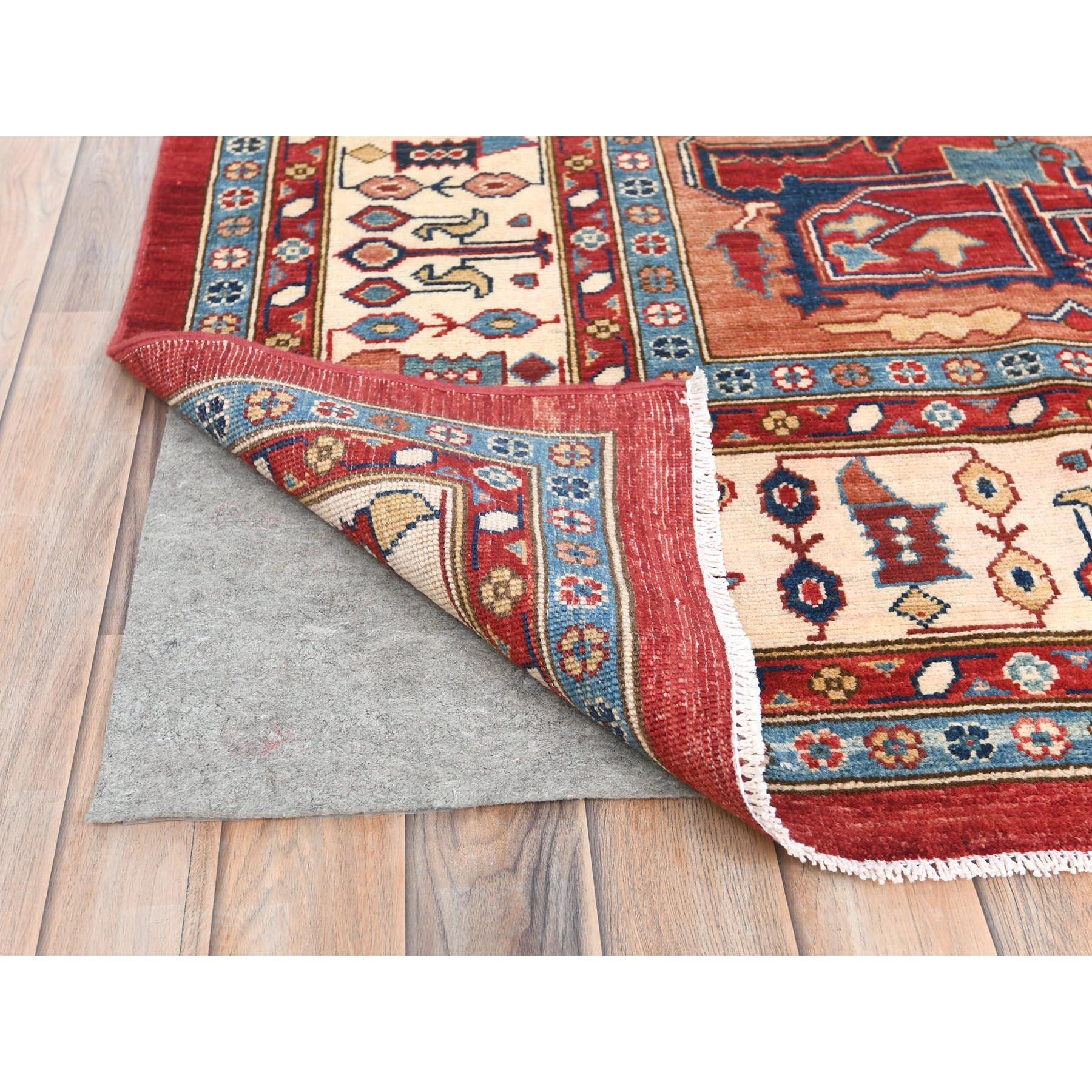 Alfombra afgana roja Peshawar de 9'x12' con diseño de campo abierto Lana natural anudada a mano Anudado a mano en venta
