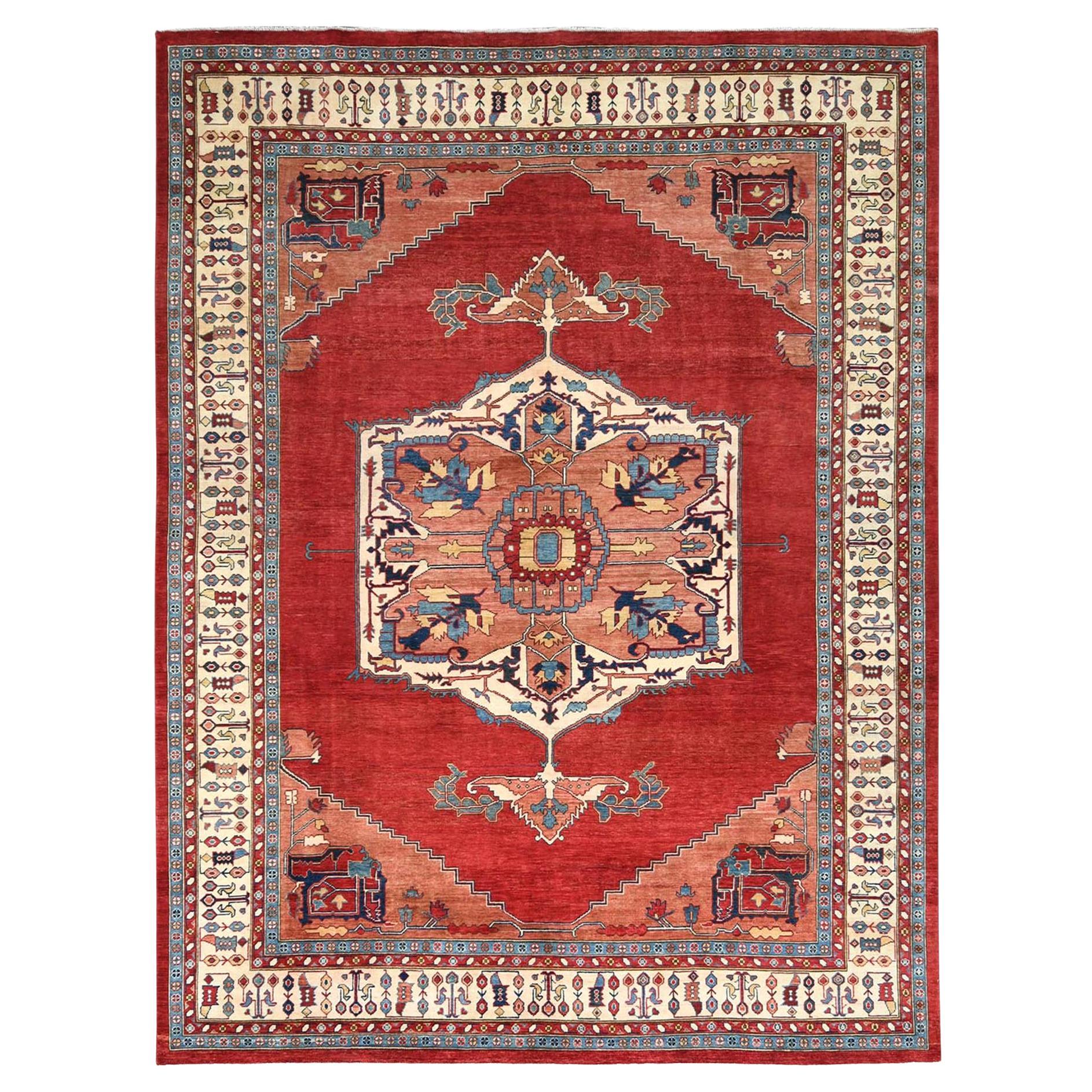 Alfombra afgana roja Peshawar de 9'x12' con diseño de campo abierto Lana natural anudada a mano en venta