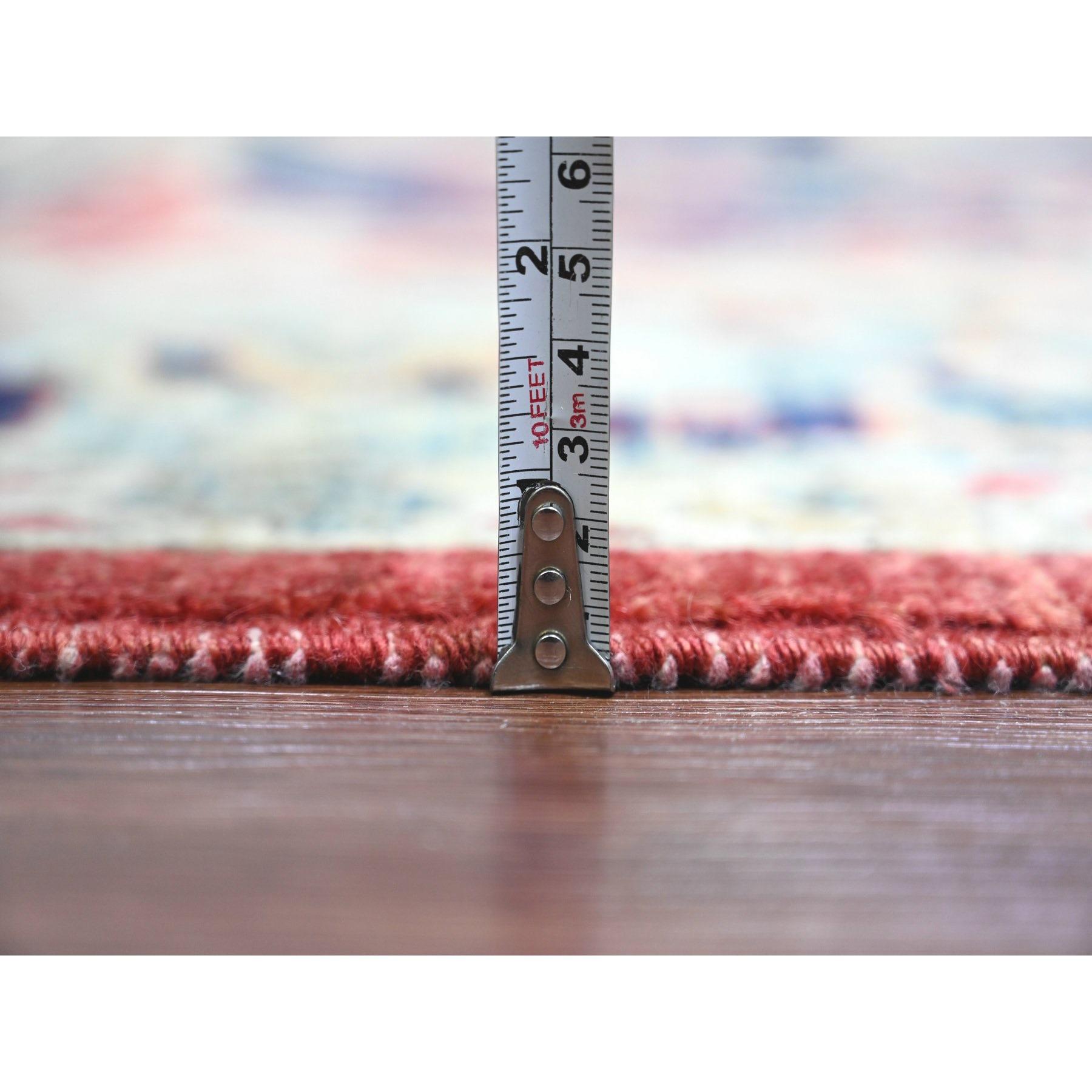 9'x12' Rosso Serapi Heriz con disegno floreale annodato a mano in lana Tutti gli Oriental Rugs in vendita 2