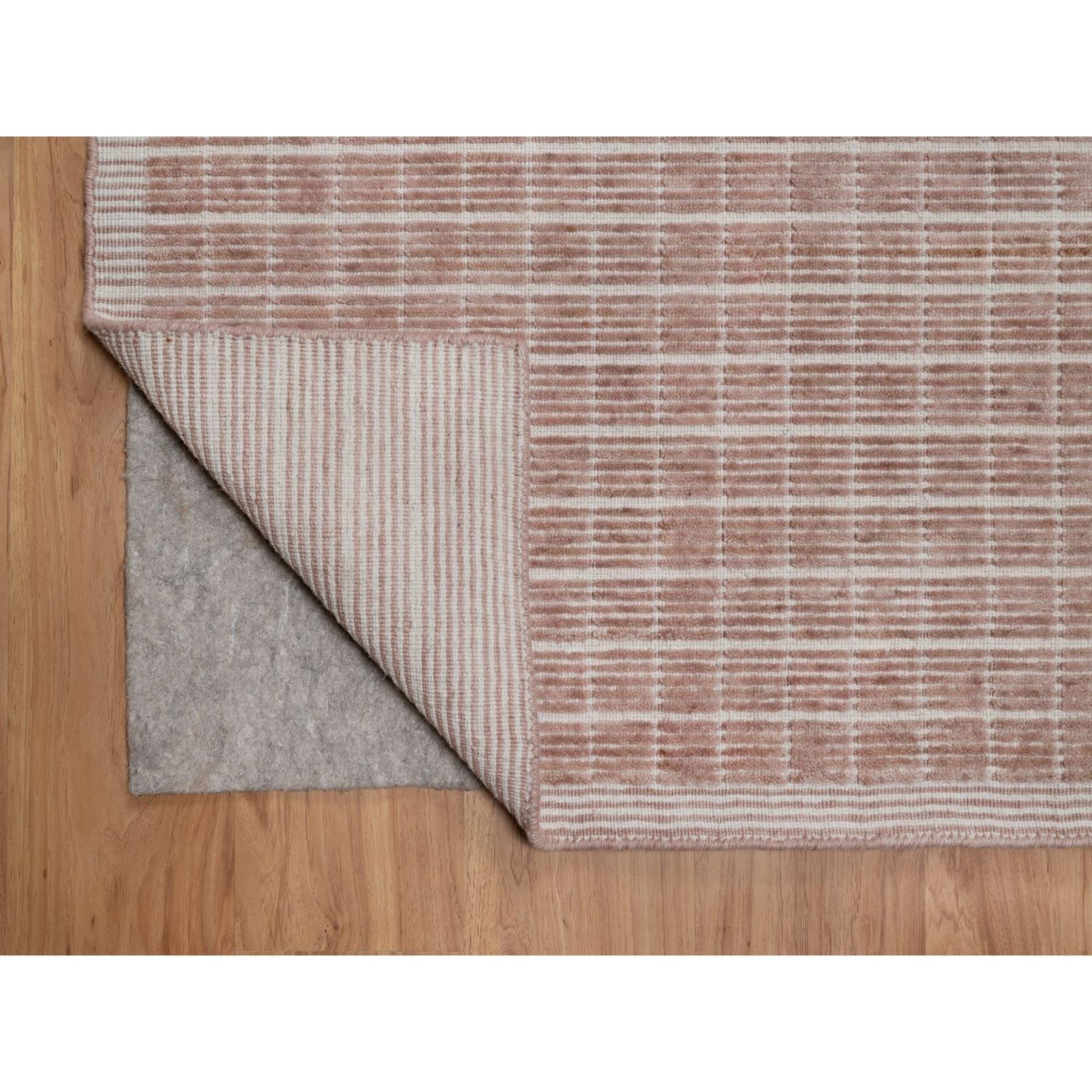 Hand-Woven 9'x12' Rose Pink Modern Plain Decor Box Design Loomed Knotted Soft Wool Rug For Sale