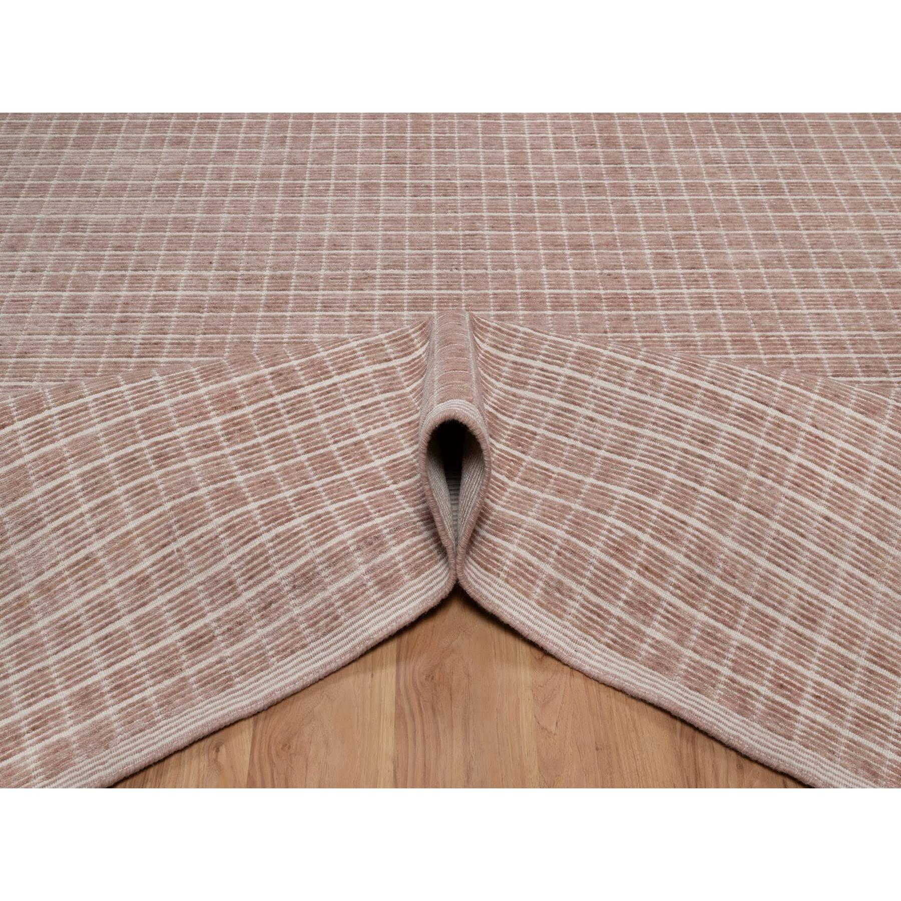 9'x12' Rose Pink Modern Plain Decor Box Design Loomed Knotted Soft Wool Rug In New Condition For Sale In Carlstadt, NJ