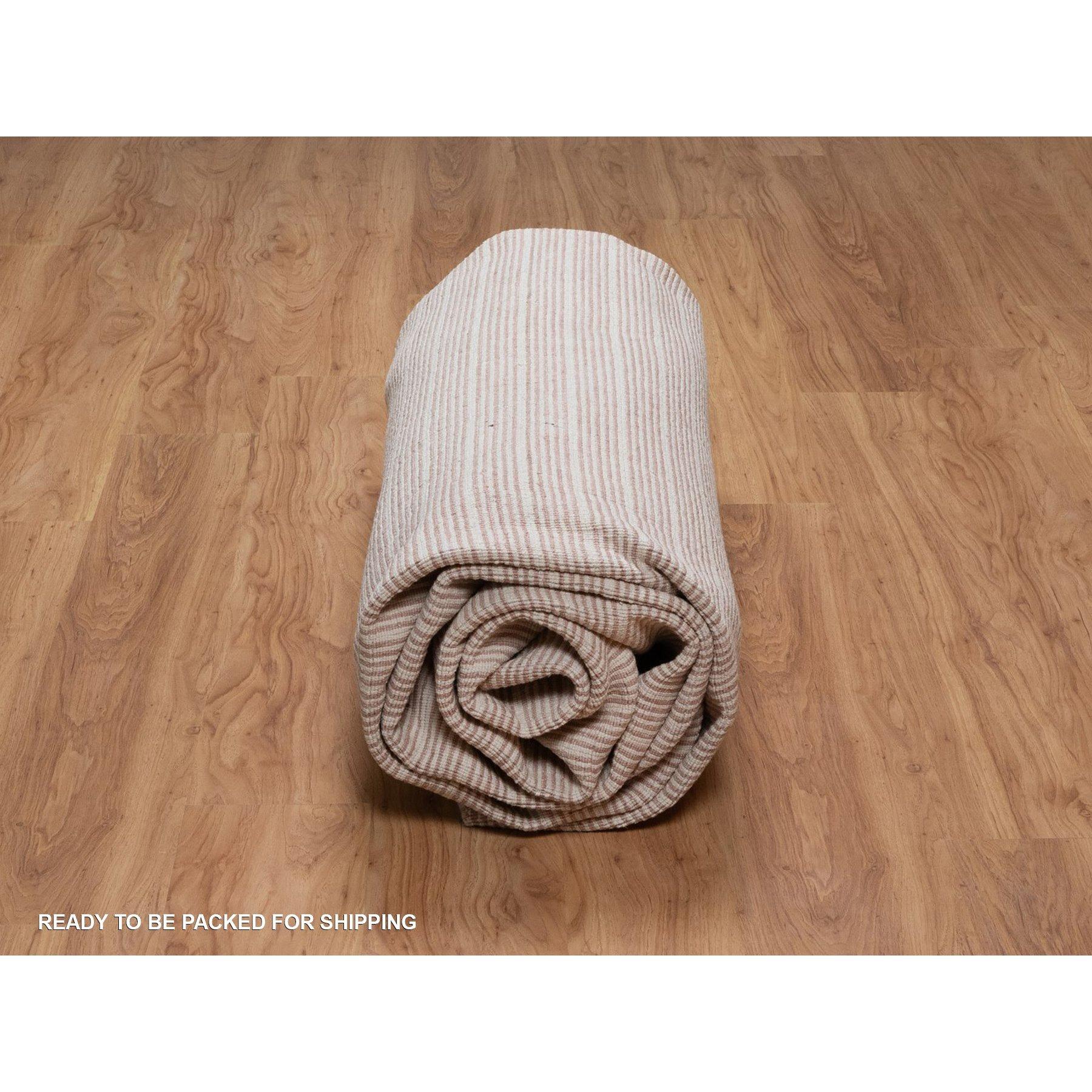 9'x12' Rose Pink Modern Plain Decor Box Design Loomed Knotted Soft Wool Rug For Sale 3