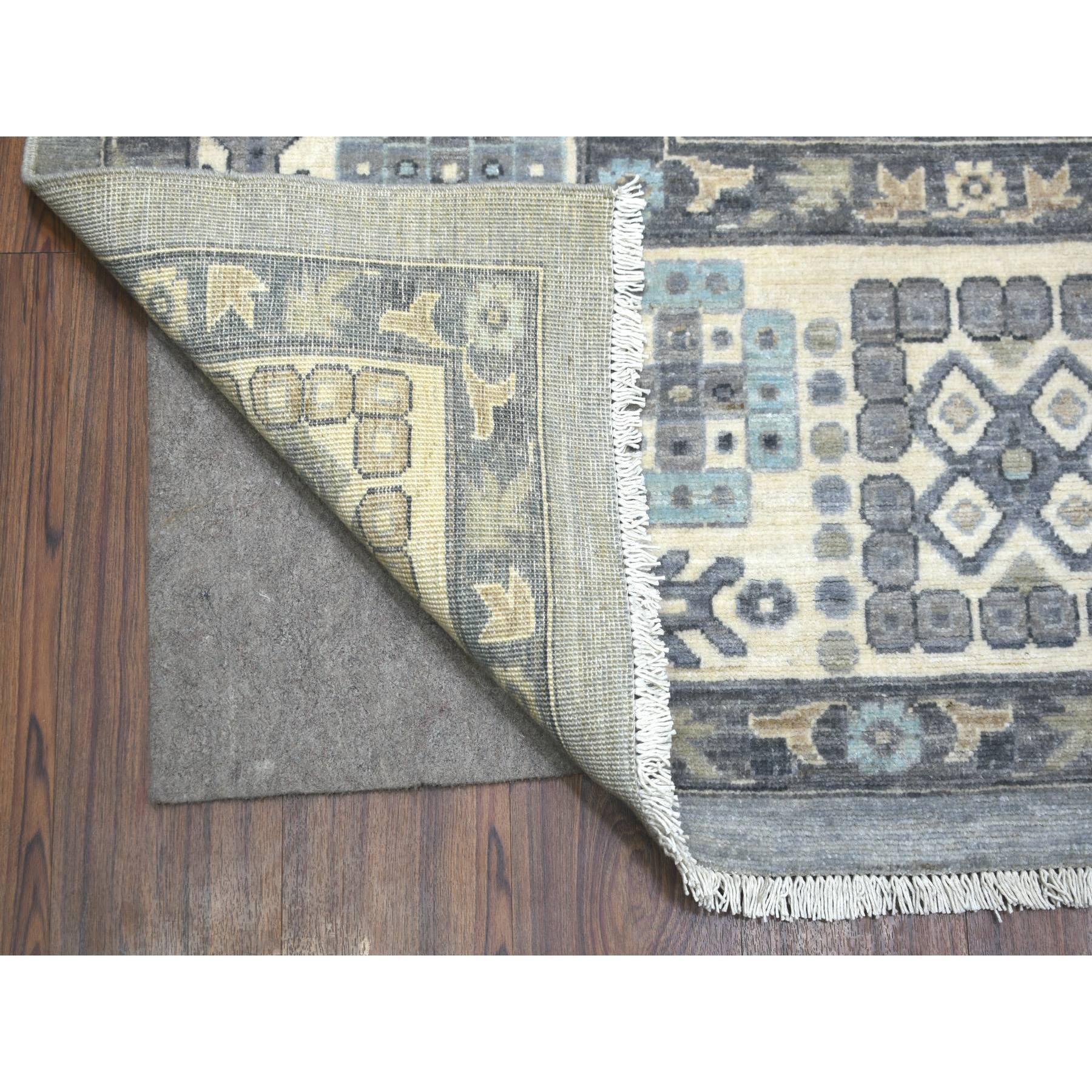9'x12' Stone Gray Afghanische Wolle Handgeknüpft Feiner Peshawar Orientteppich (21. Jahrhundert und zeitgenössisch) im Angebot