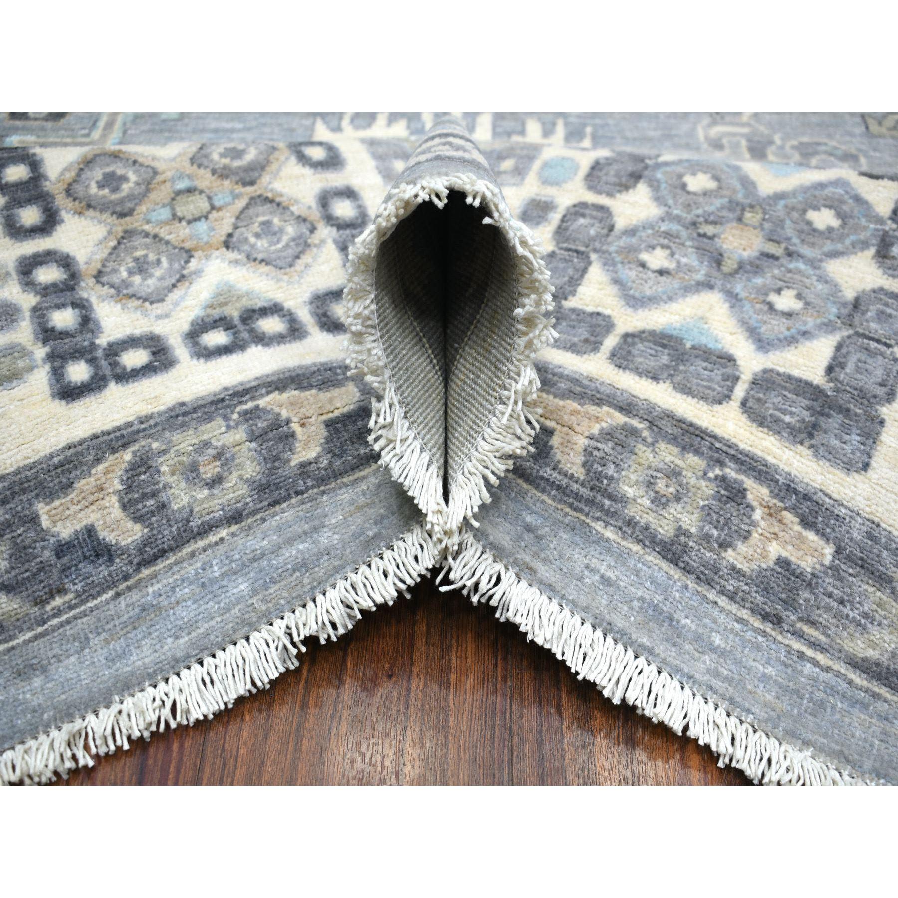 9'x12' Stone Gray Afghanische Wolle Handgeknüpft Feiner Peshawar Orientteppich (21. Jahrhundert und zeitgenössisch) im Angebot