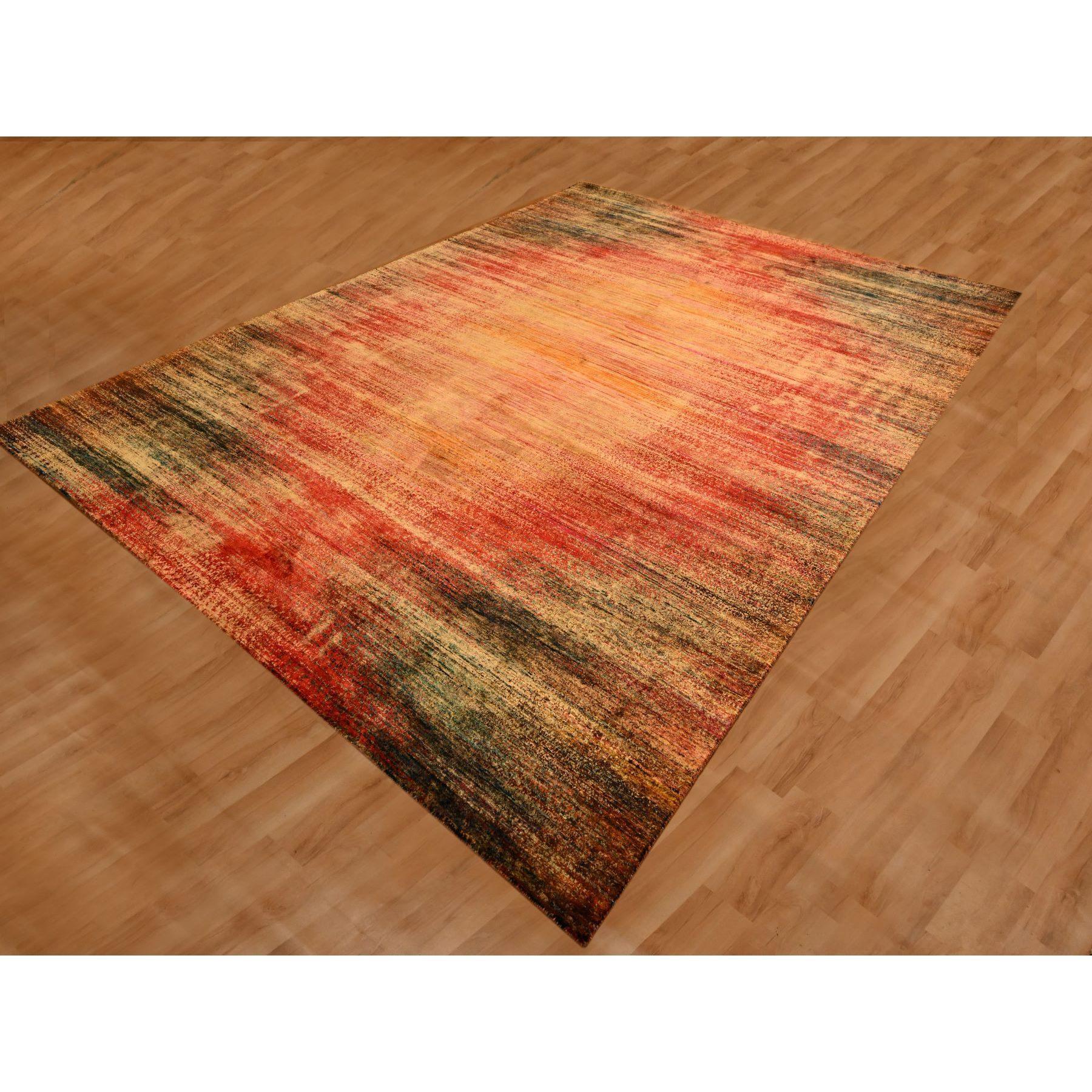 9'x12' Sonnenuntergang Farben reiner Sari Seide Modernes Design Handgeknüpfter Orientteppich (Indisch) im Angebot