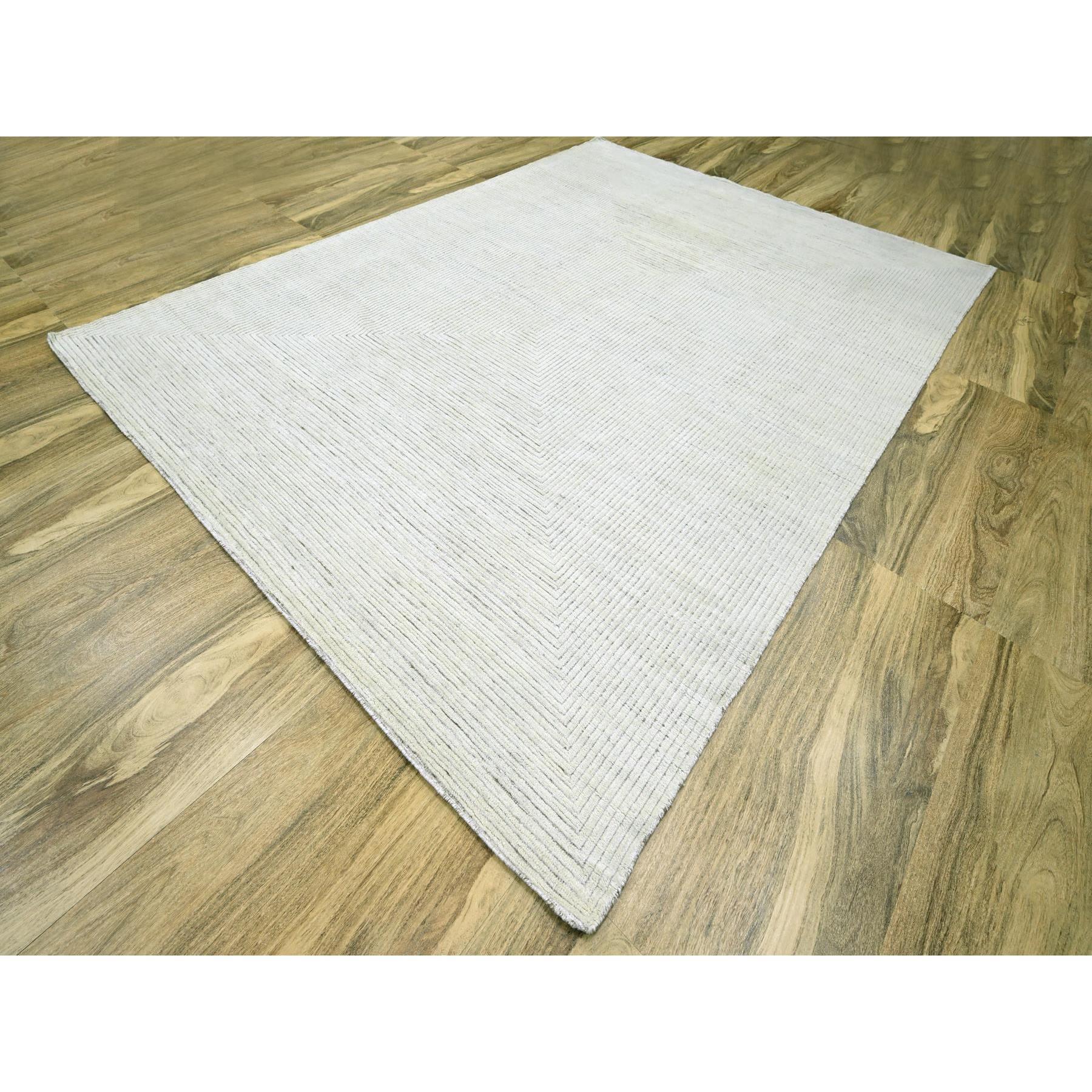 9'x12' Weiß Geometrisches Buntes Line Design 100% Wolle Handgeknüpft Teppich (Moderne) im Angebot