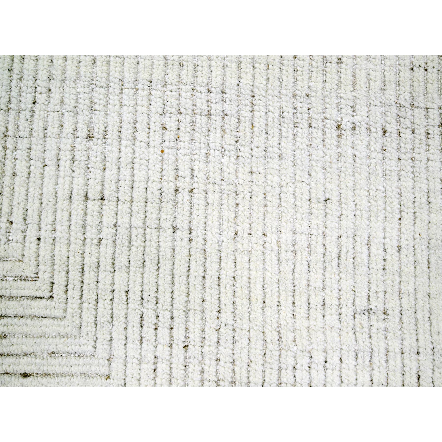 9'x12' Weiß Geometrisches Buntes Line Design 100% Wolle Handgeknüpft Teppich im Angebot 2