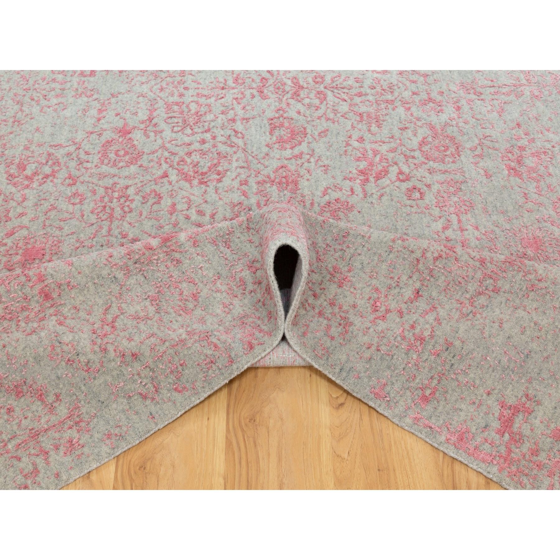 Tappeto orientale jacquard 9'x12' in lana e seta artistica con design all over lavorato a mano In condizioni Nuovo in vendita a Carlstadt, NJ