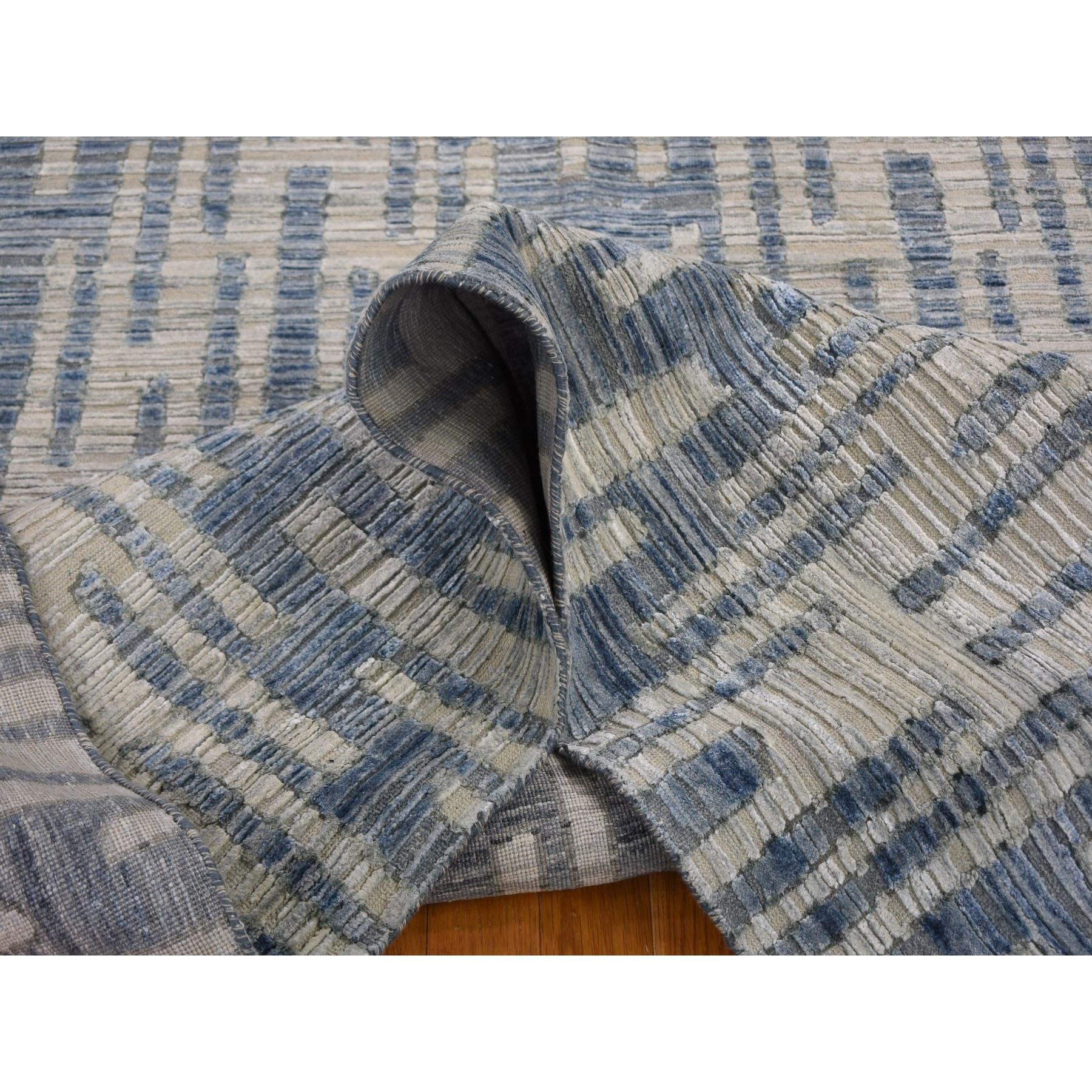 9'x12' Wolle und reine Seide Chevron Design handgeknüpft Orientteppich (Handgeknüpft) im Angebot