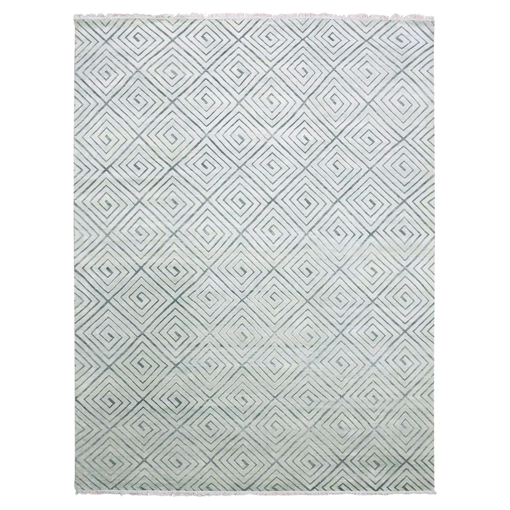 9
x12
1" Ivory, Modern Roman Key Design, Silk with Wool Hand Knotted Rug