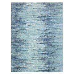 9'x12'3" Cerulean Blue Pure Wool Horizontal Ombre Design Hand Knotted Rug