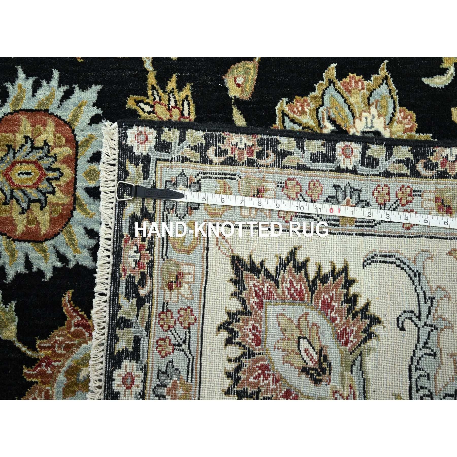 Alfombra Oriental de Lana con Motivos Florales Coloridos Agra Anudada a Mano Negra Ónix 9'x12'5 en venta 5