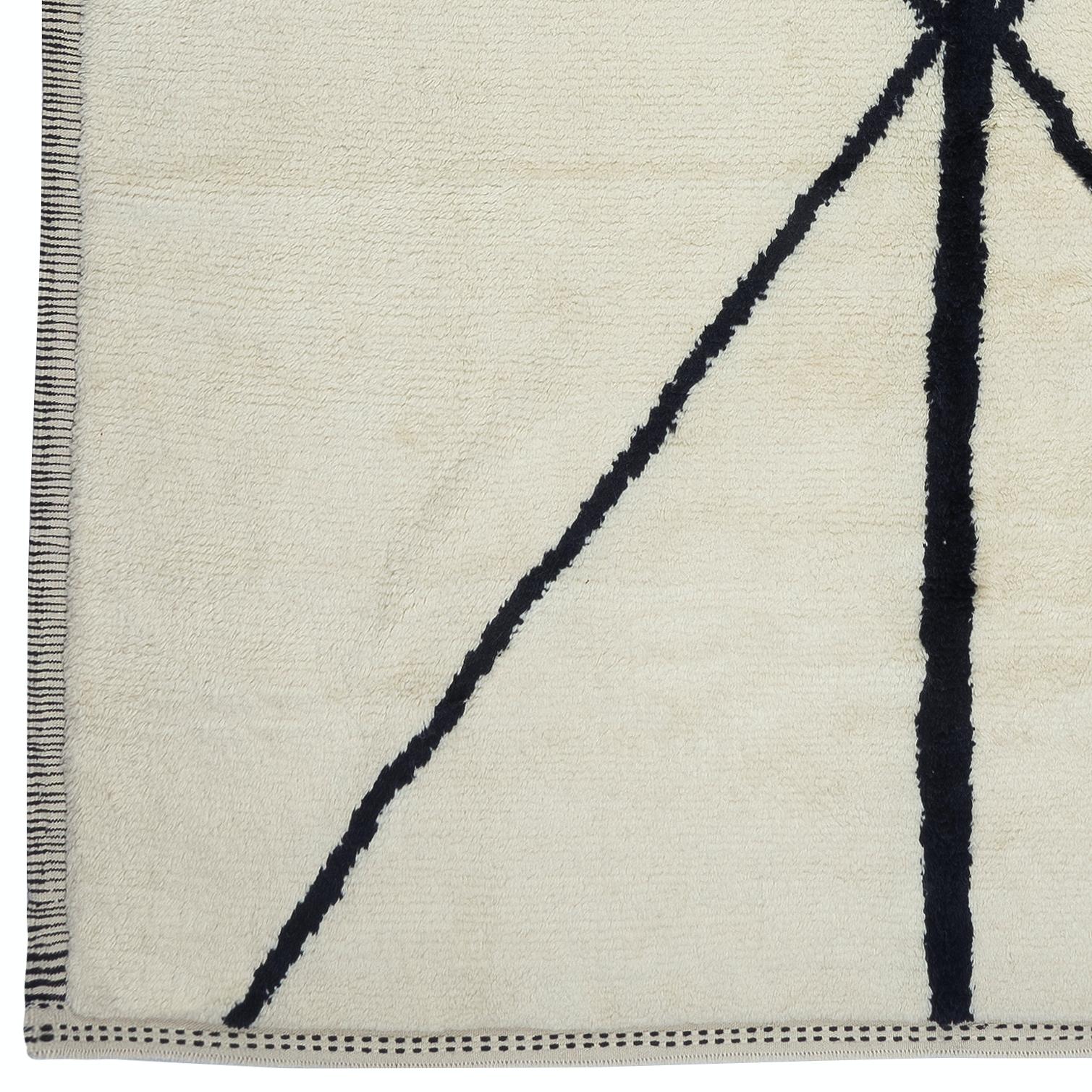 Noué à la main 9x12.7 Ft Brand New Handmade Tulu Rug Made of 100% Natural Beige and Black Wool (Tapis Tulu fait à la main en laine beige et noire) en vente