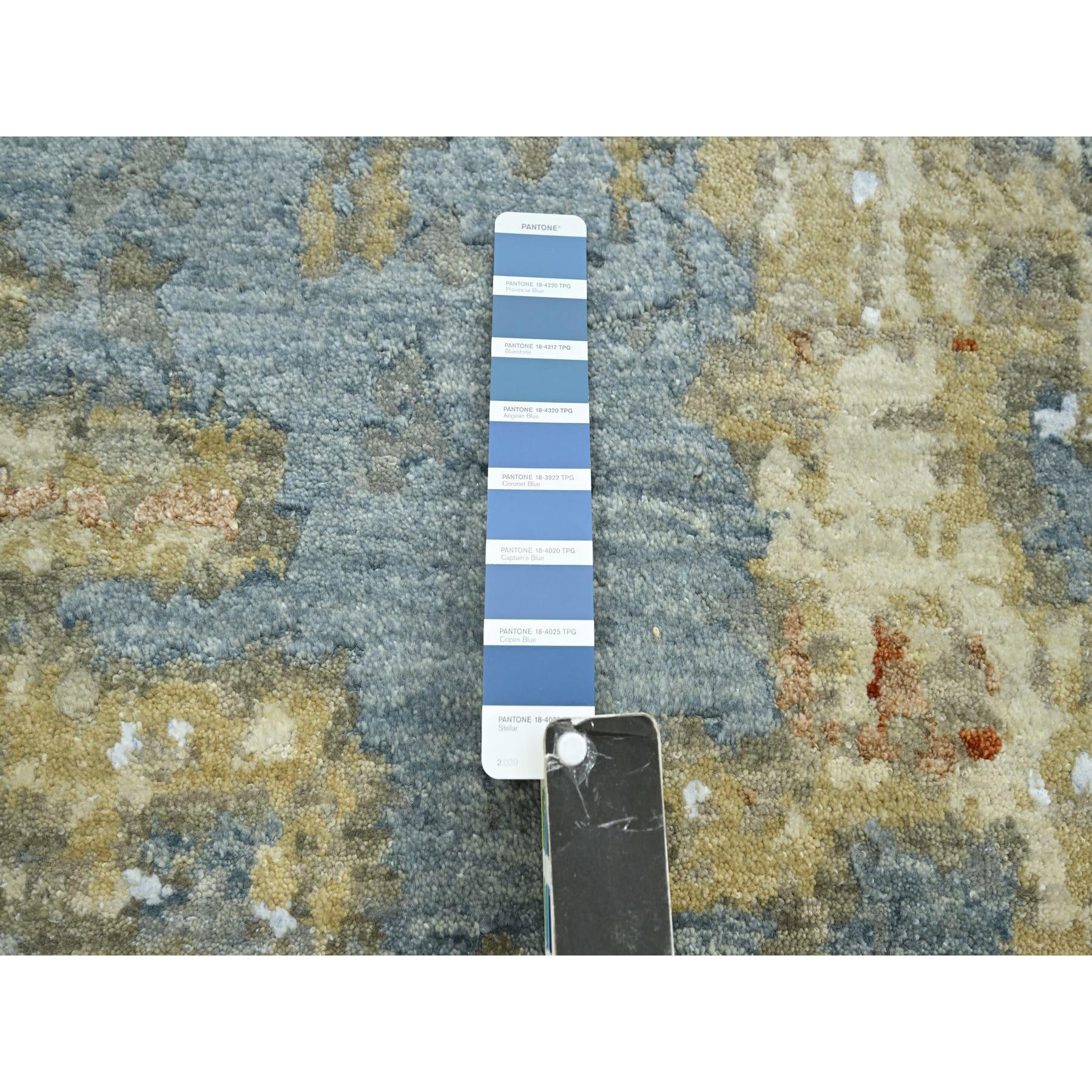Contemporary 9'x12'8