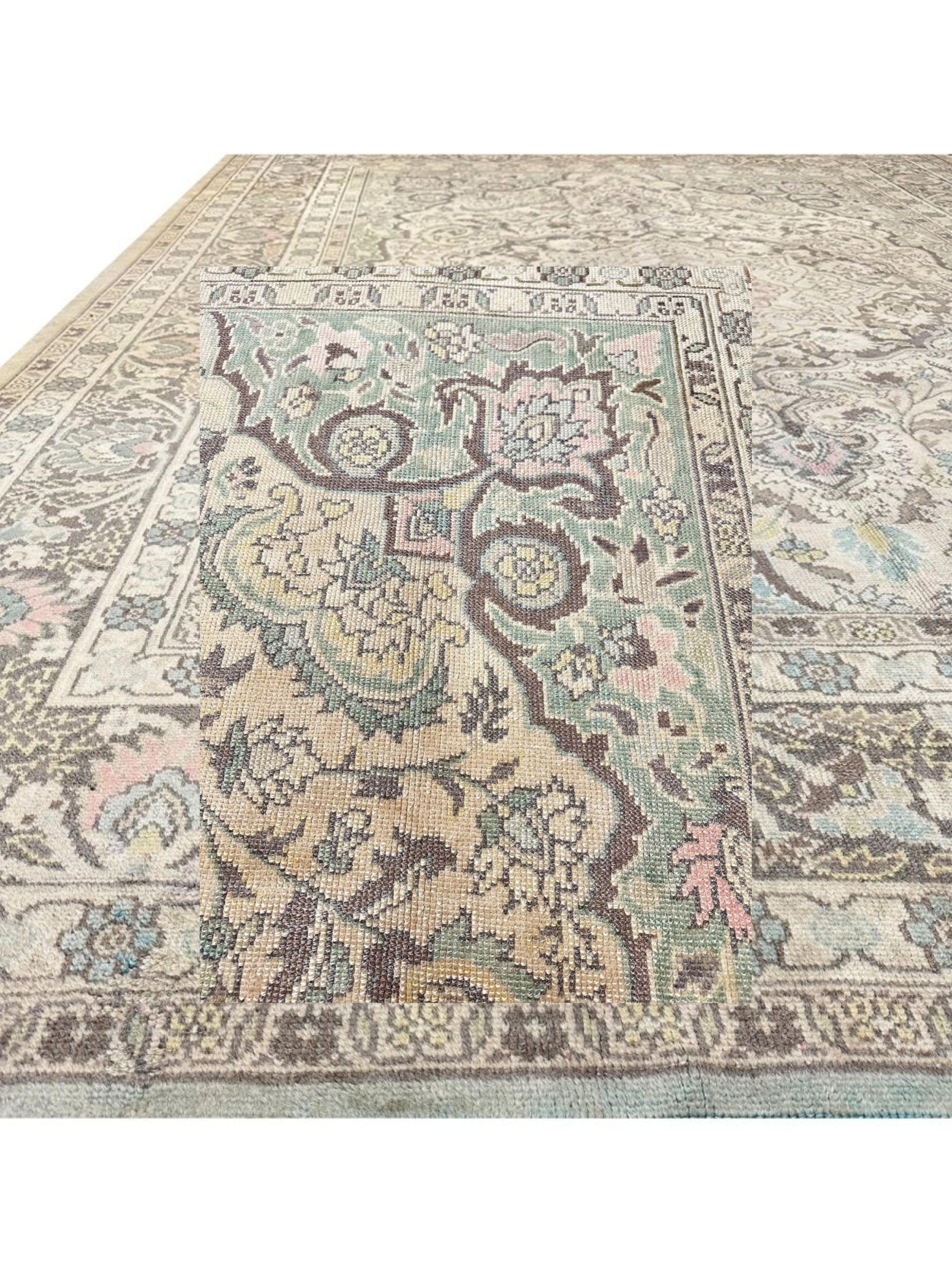 Annodato a mano Tappeto Oushak antico turco 9x13 annodato a mano in vendita