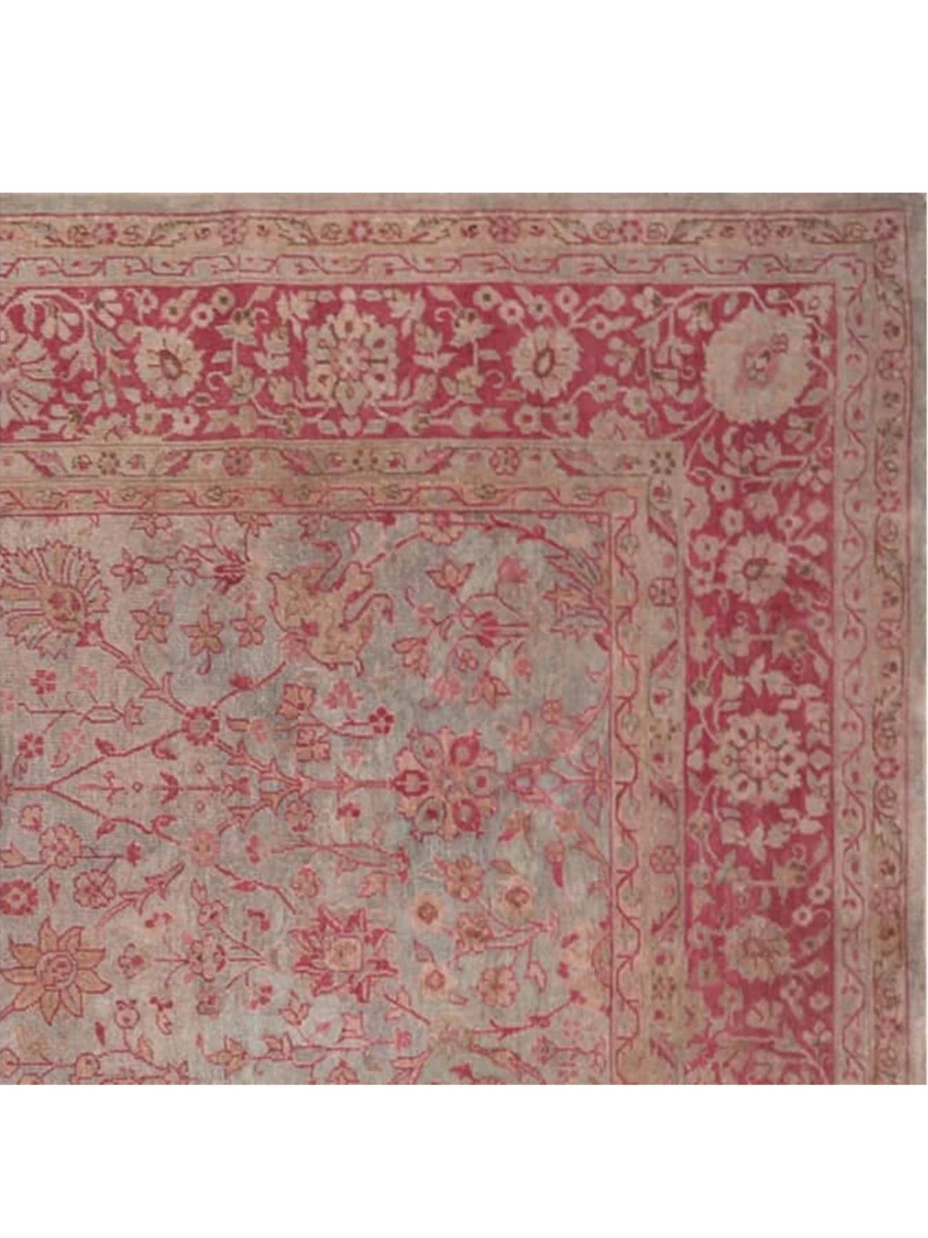 Erleben Sie die dauerhafte Schönheit traditioneller türkischer Handwerkskunst mit diesem exquisiten 9x13 Antique Turkish Sparta Area Rug. Dieser Teppich wird in der Türkei mit altehrwürdigen Webtechniken von Hand geknüpft und zeichnet sich durch
