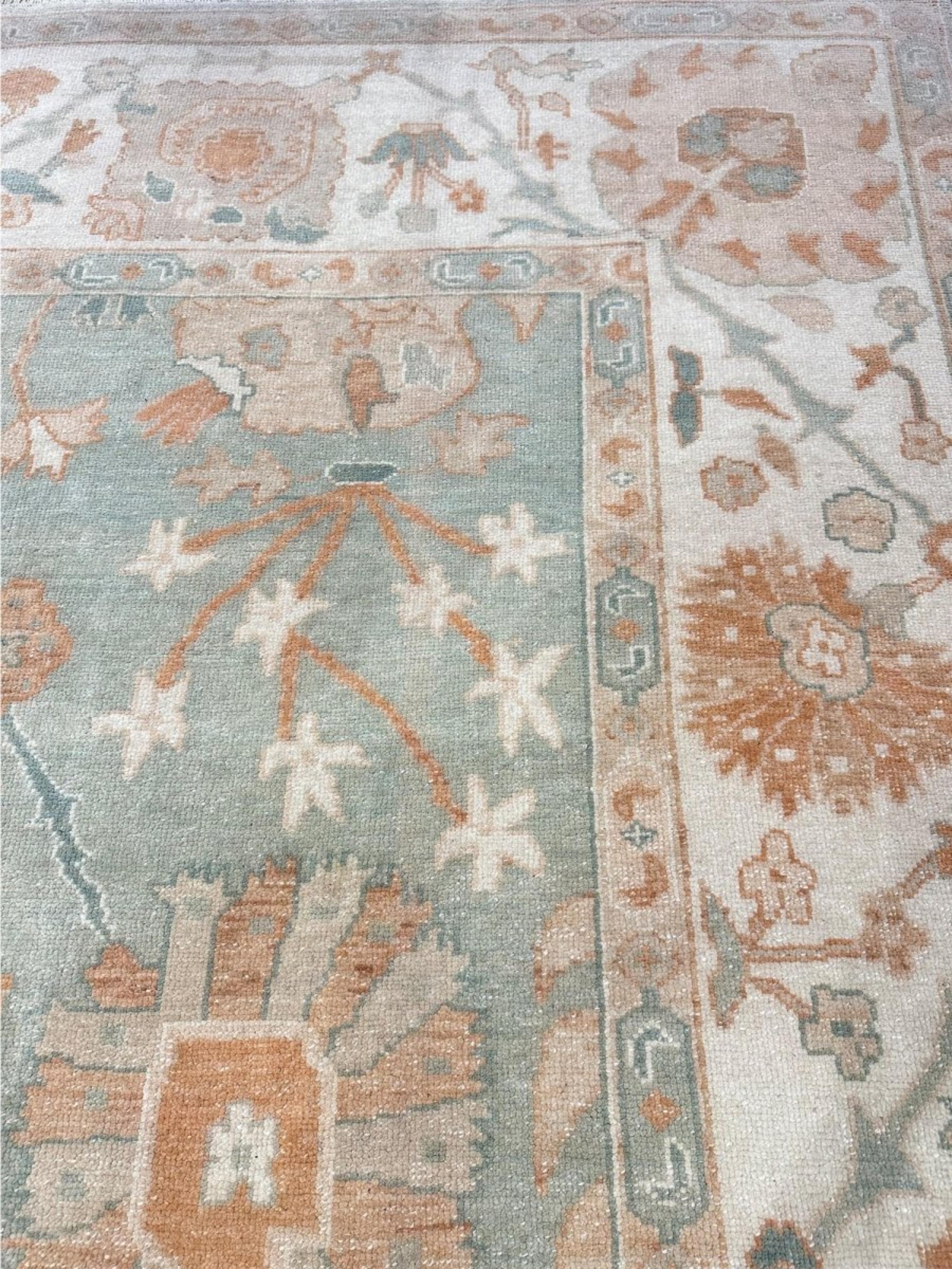 9x13 Handgeknüpfter türkischer Oushak-Teppich (Wolle) im Angebot