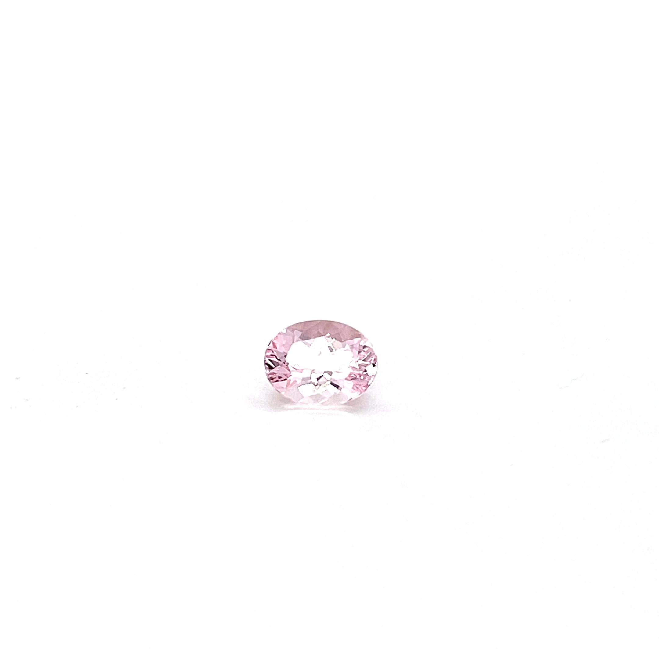 Gema suelta de Morganita rosa natural con talla facetada ovalada de 9x7mm Grado AA+ Morganita en Nuevo estado para la venta en New York, NY