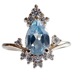 9x7MM Pear Aquamarine Diamond Yellow Gold Ring