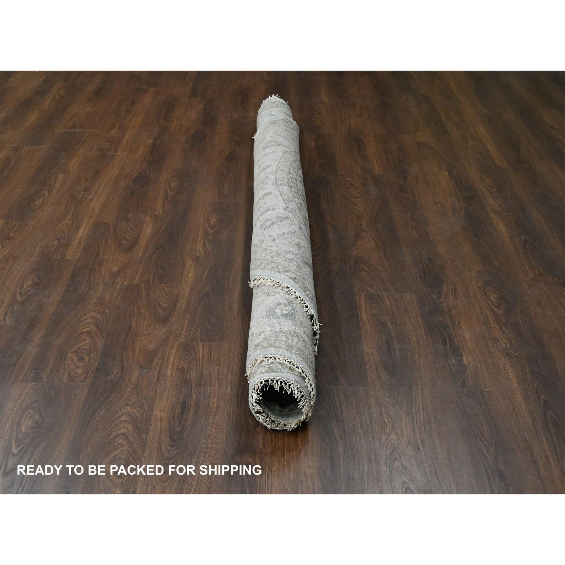 9'x9' Blue Gray Hand Knotsted Karajeh Design Wool Round Oriental Rug (tapis oriental rond) Neuf - En vente à Carlstadt, NJ